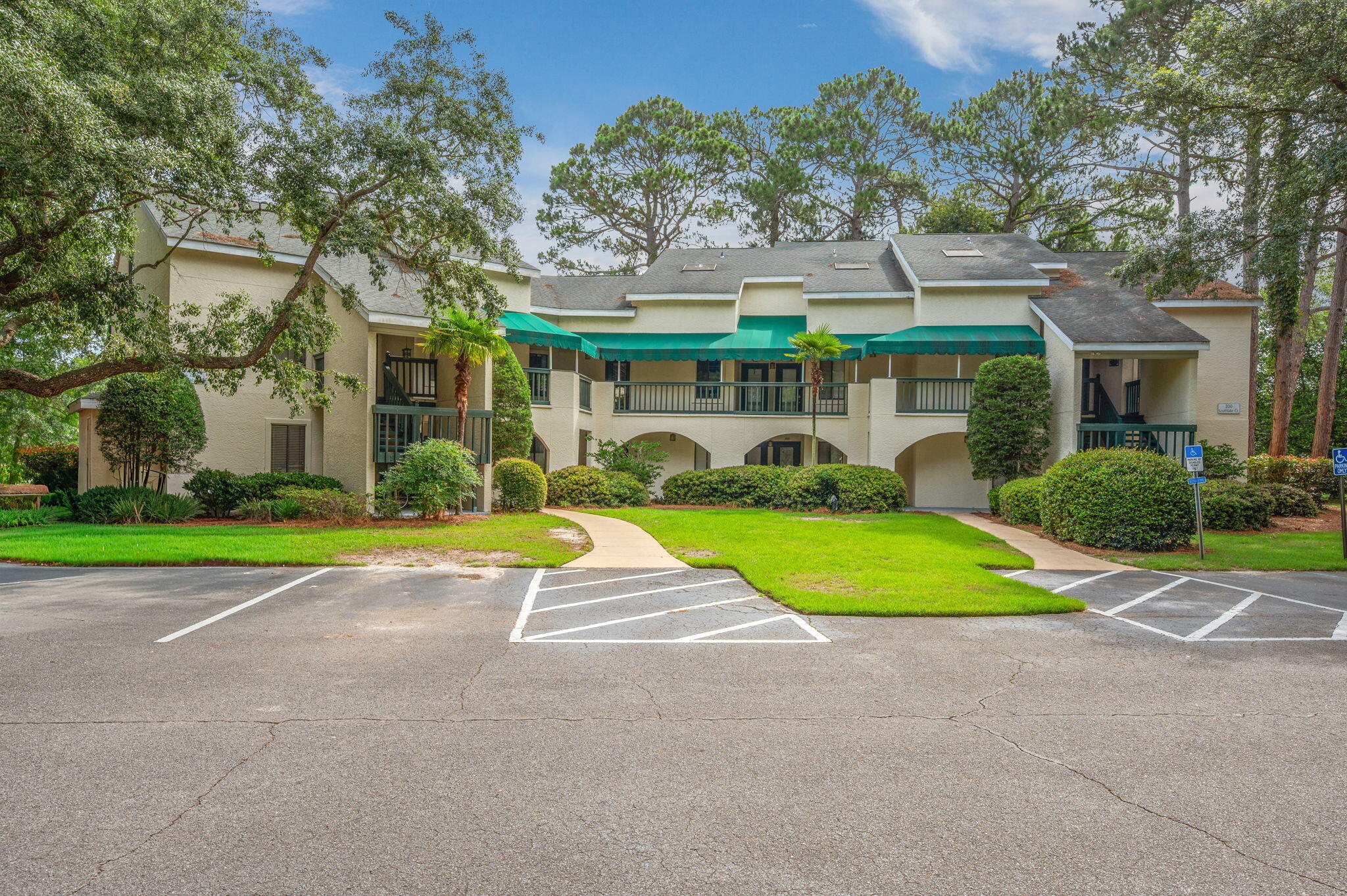 206 Southlake Court Niceville FL 32578