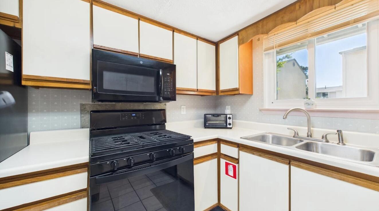 132 W Leslie Lane Panama City Beach FL 32407