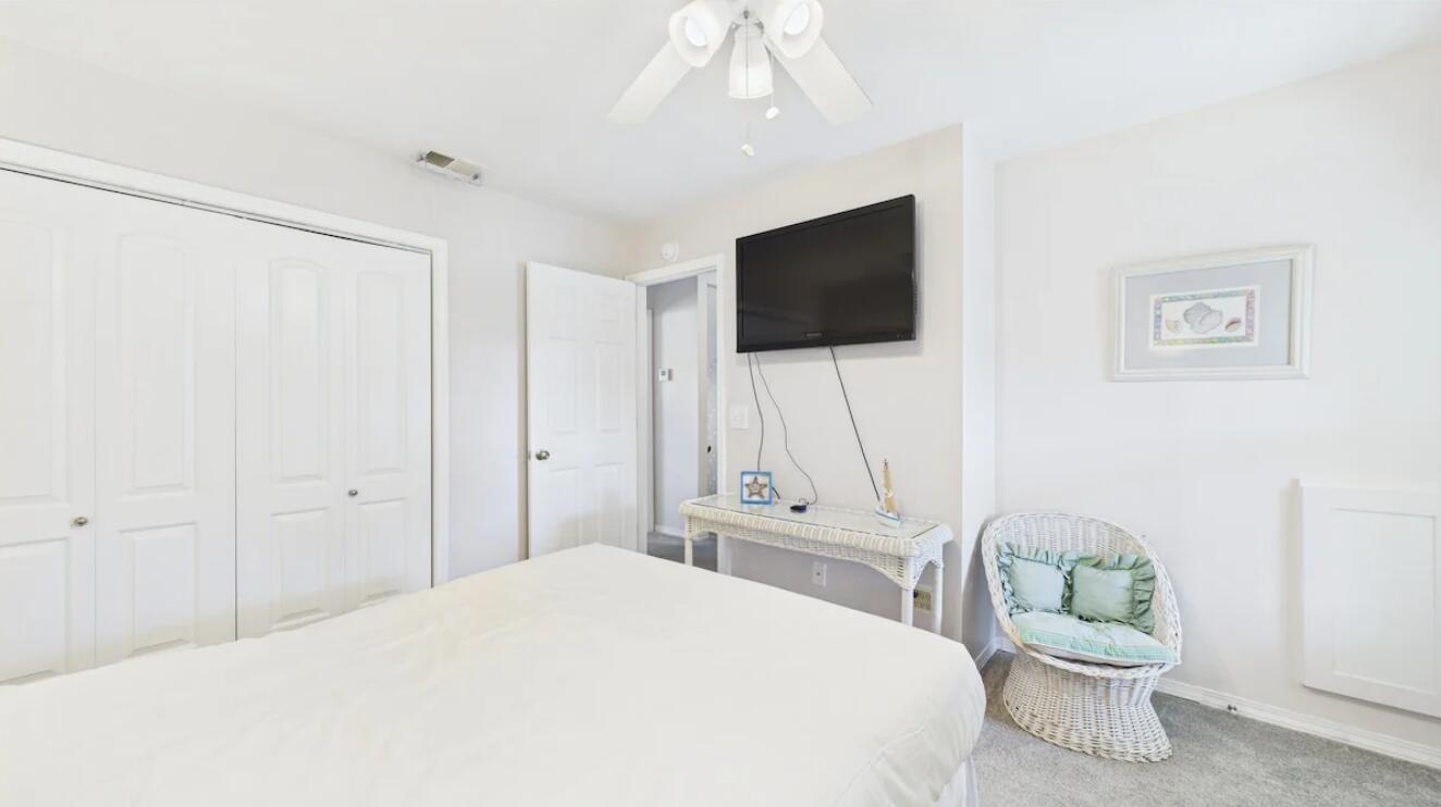 132 W Leslie Lane Panama City Beach FL 32407
