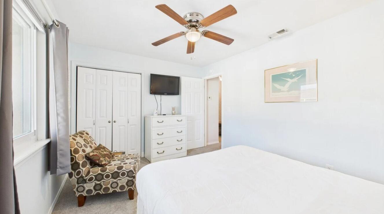 132 W Leslie Lane Panama City Beach FL 32407