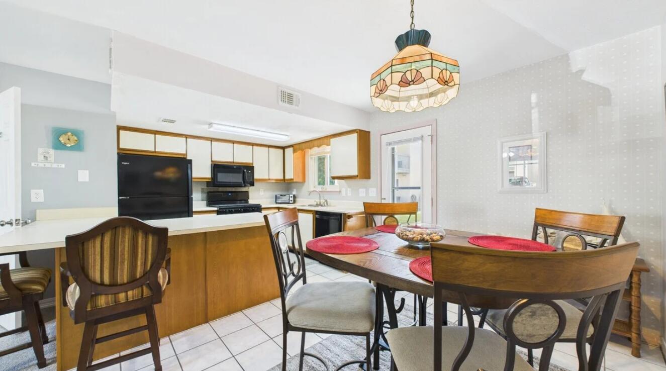 132 W Leslie Lane Panama City Beach FL 32407