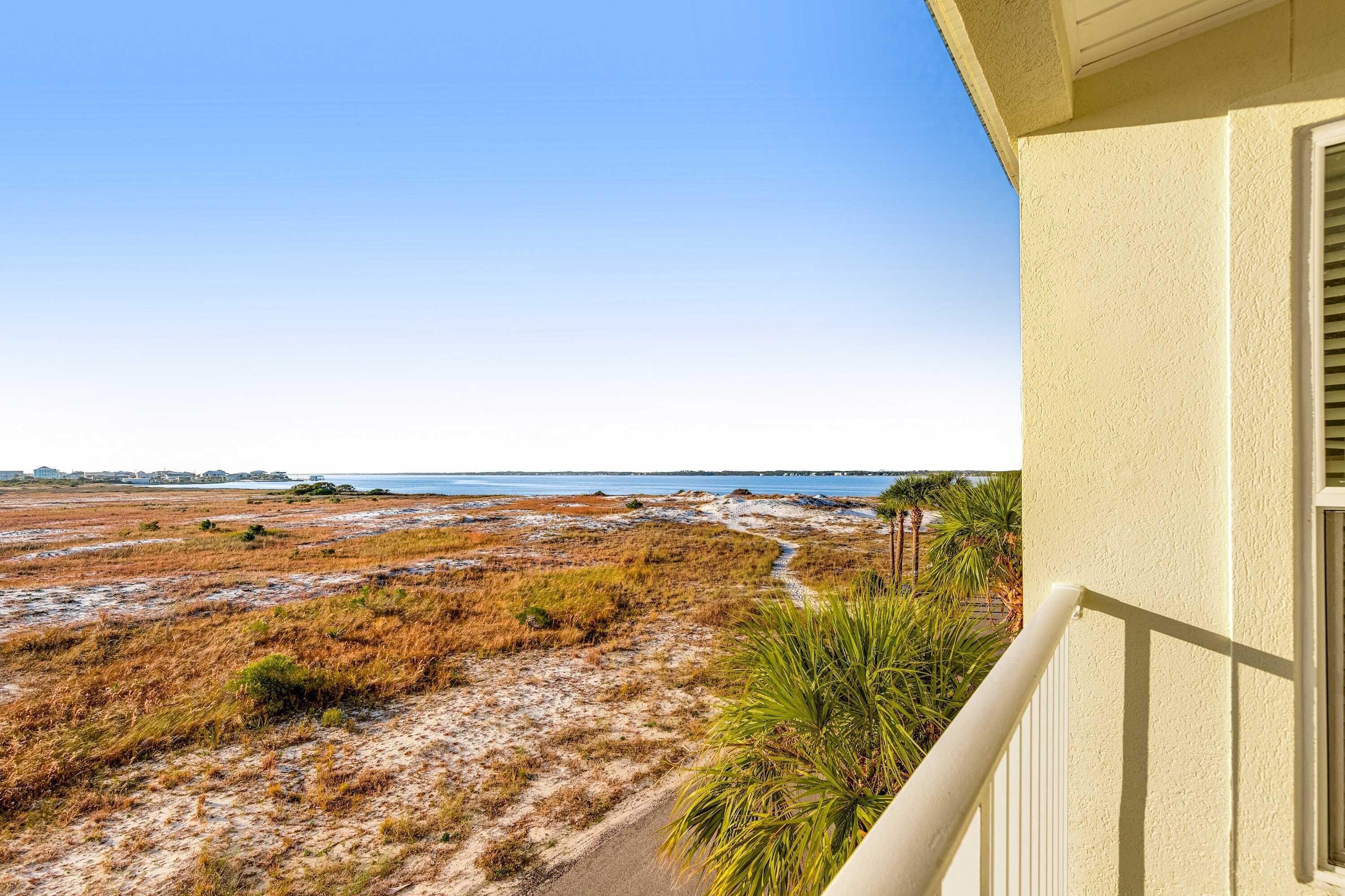8436 Gulf Boulevard Navarre FL 32566