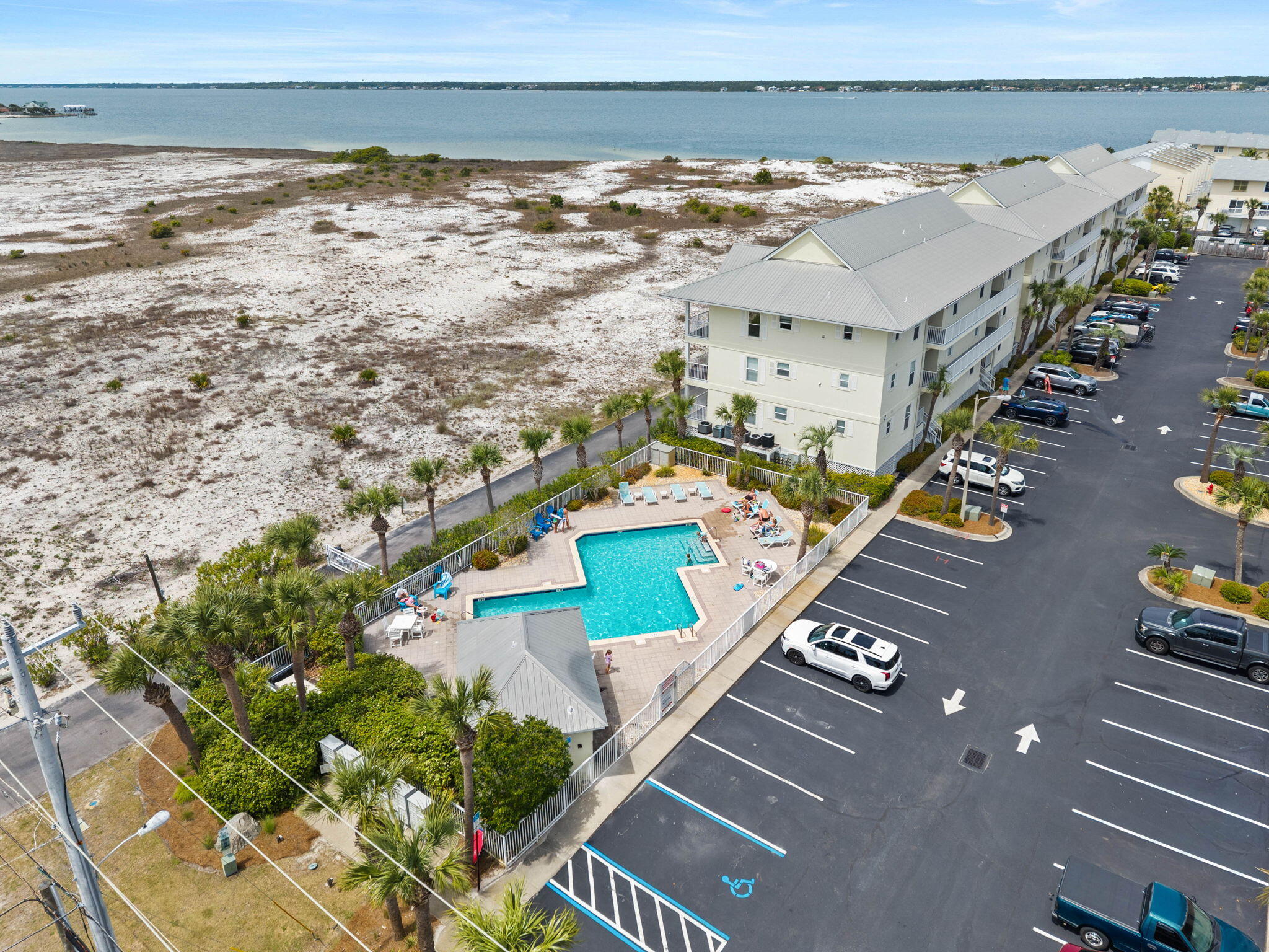 8436 Gulf Boulevard Navarre FL 32566