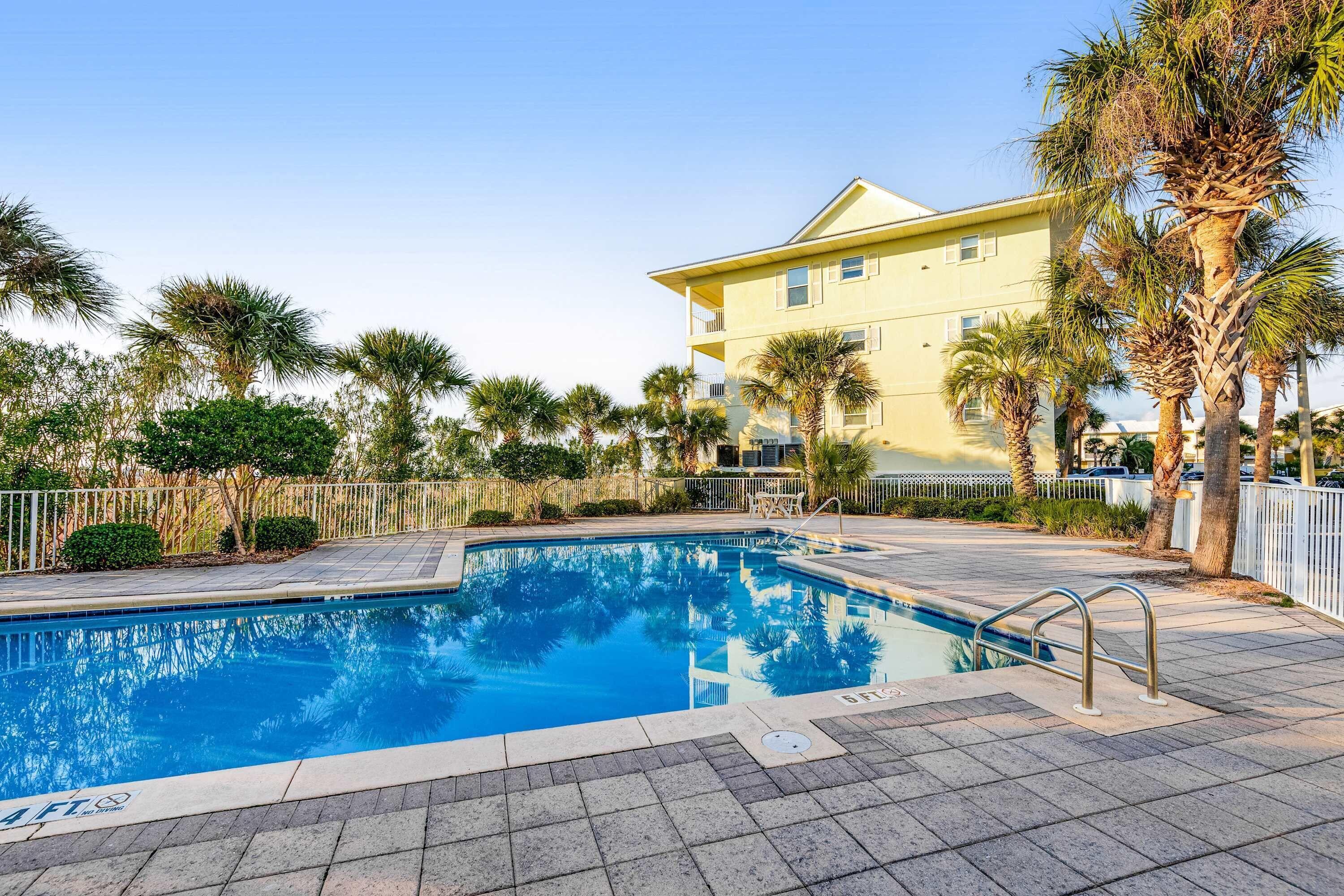 8436 Gulf Boulevard Navarre FL 32566