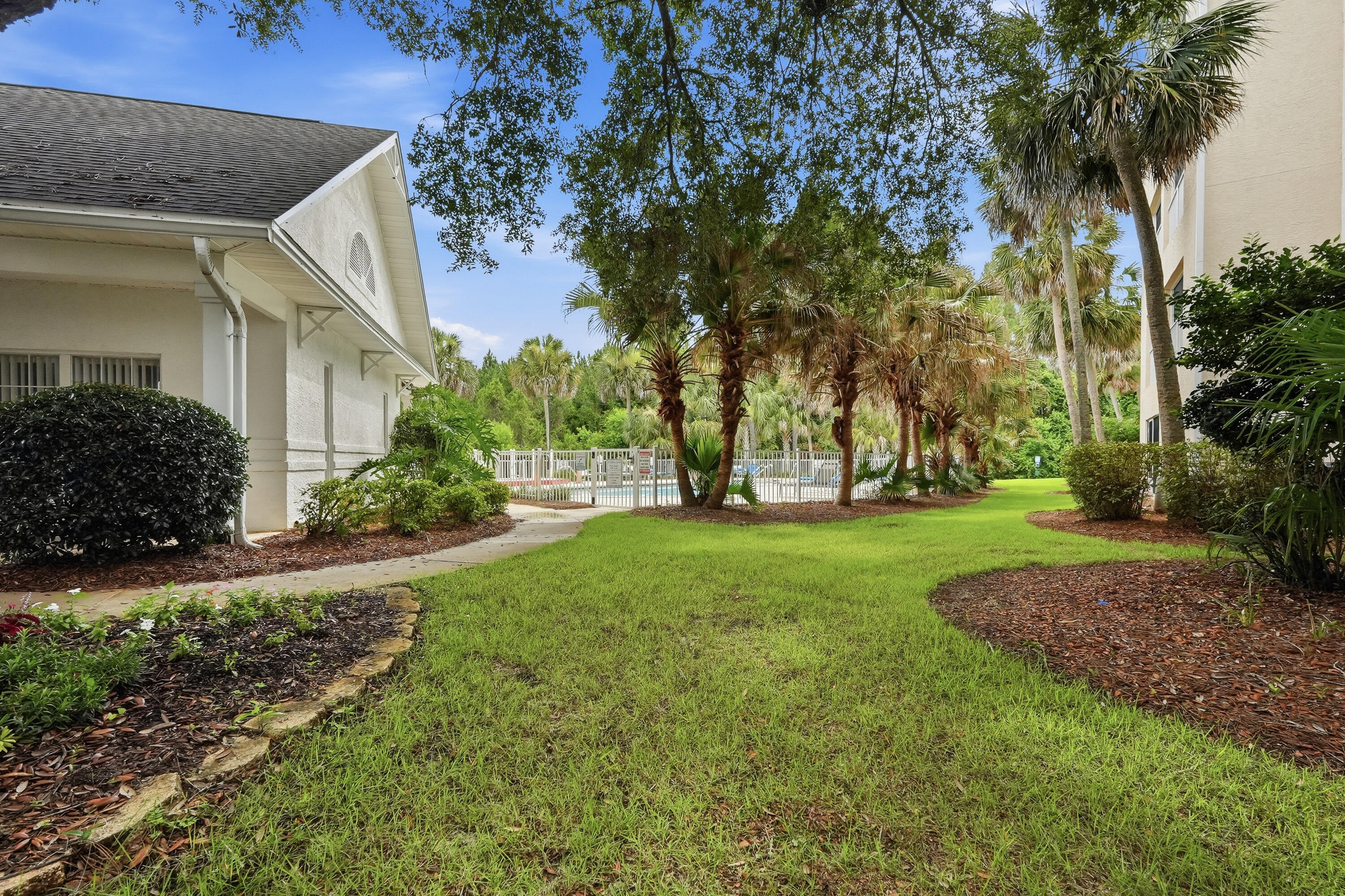 4270 Calinda Lane Niceville FL 32578