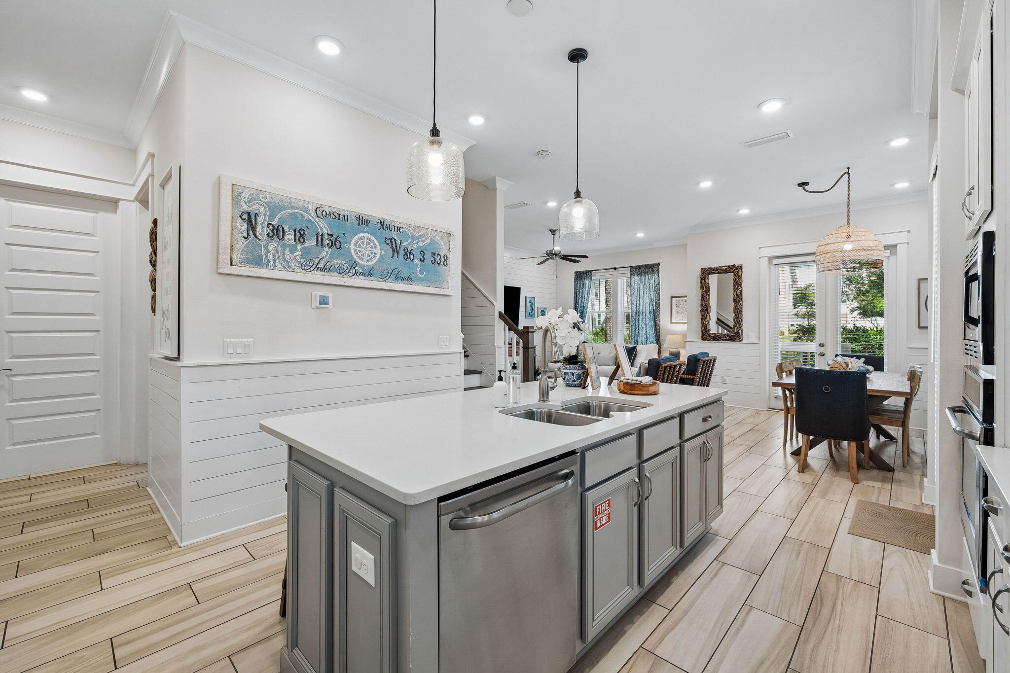 34 W Pine Lands Loop Inlet Beach FL 32461