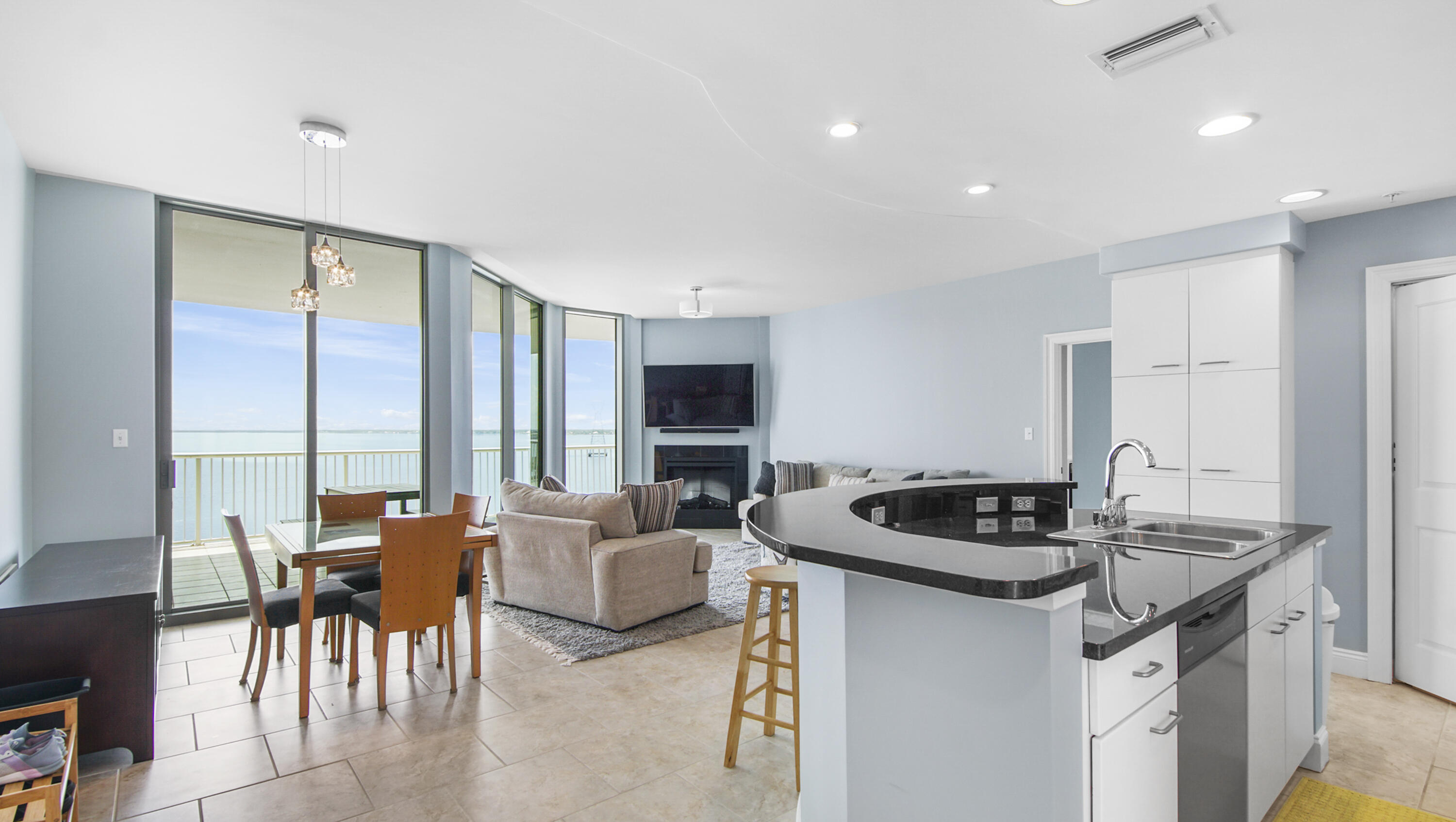 6422 W Highway 98 Panama City Beach FL 32407