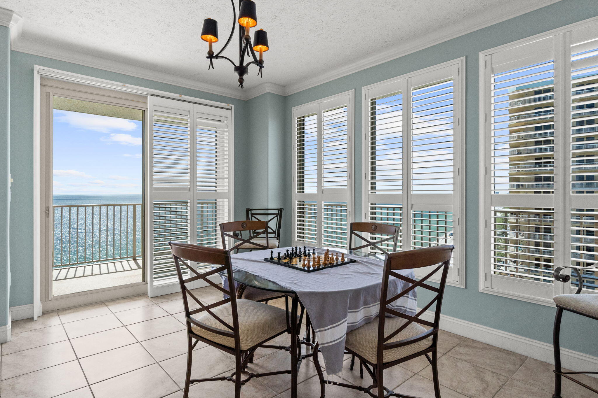 5004 Thomas Drive Panama City Beach FL 32408