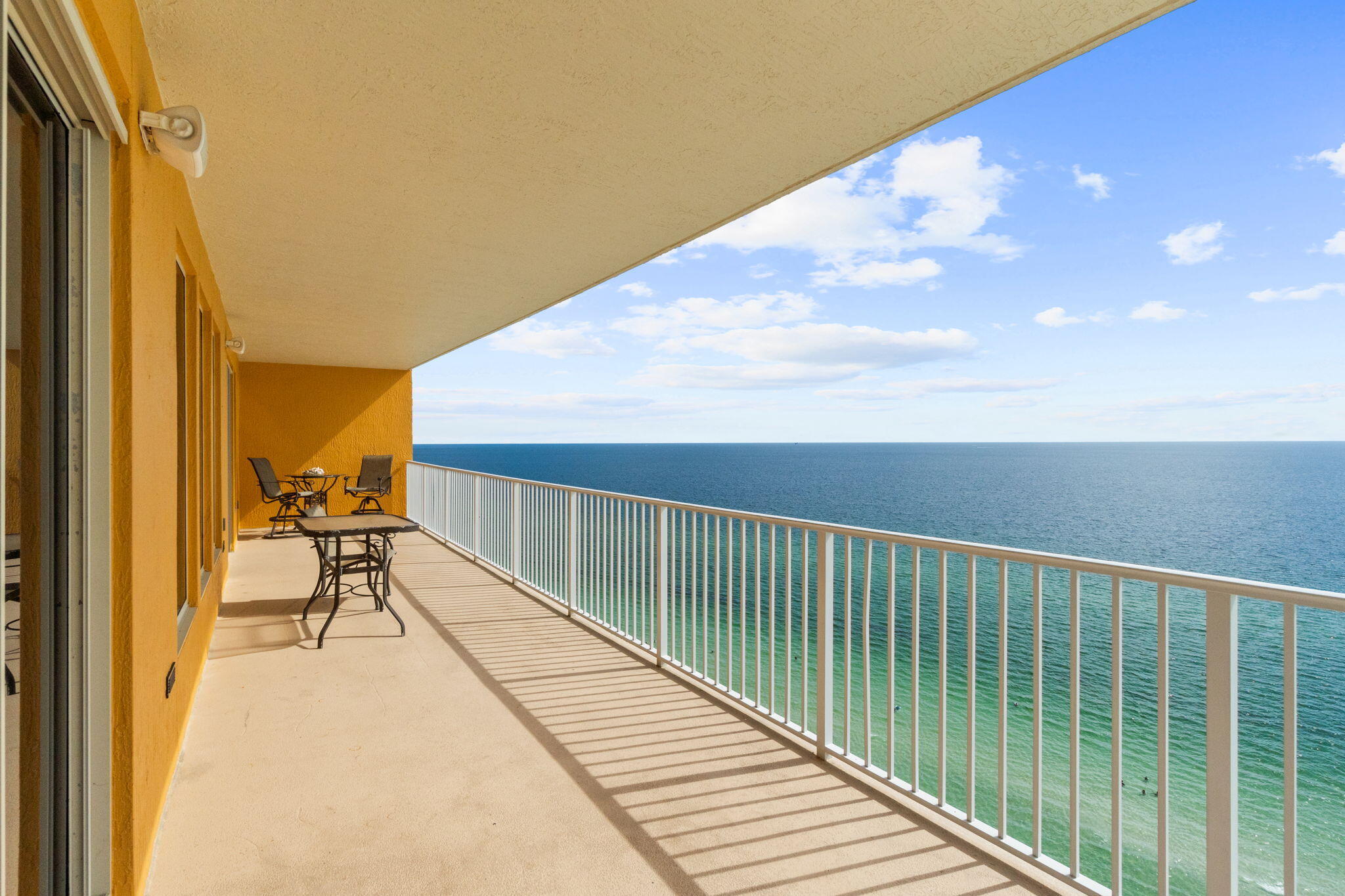 5004 Thomas Drive Panama City Beach FL 32408