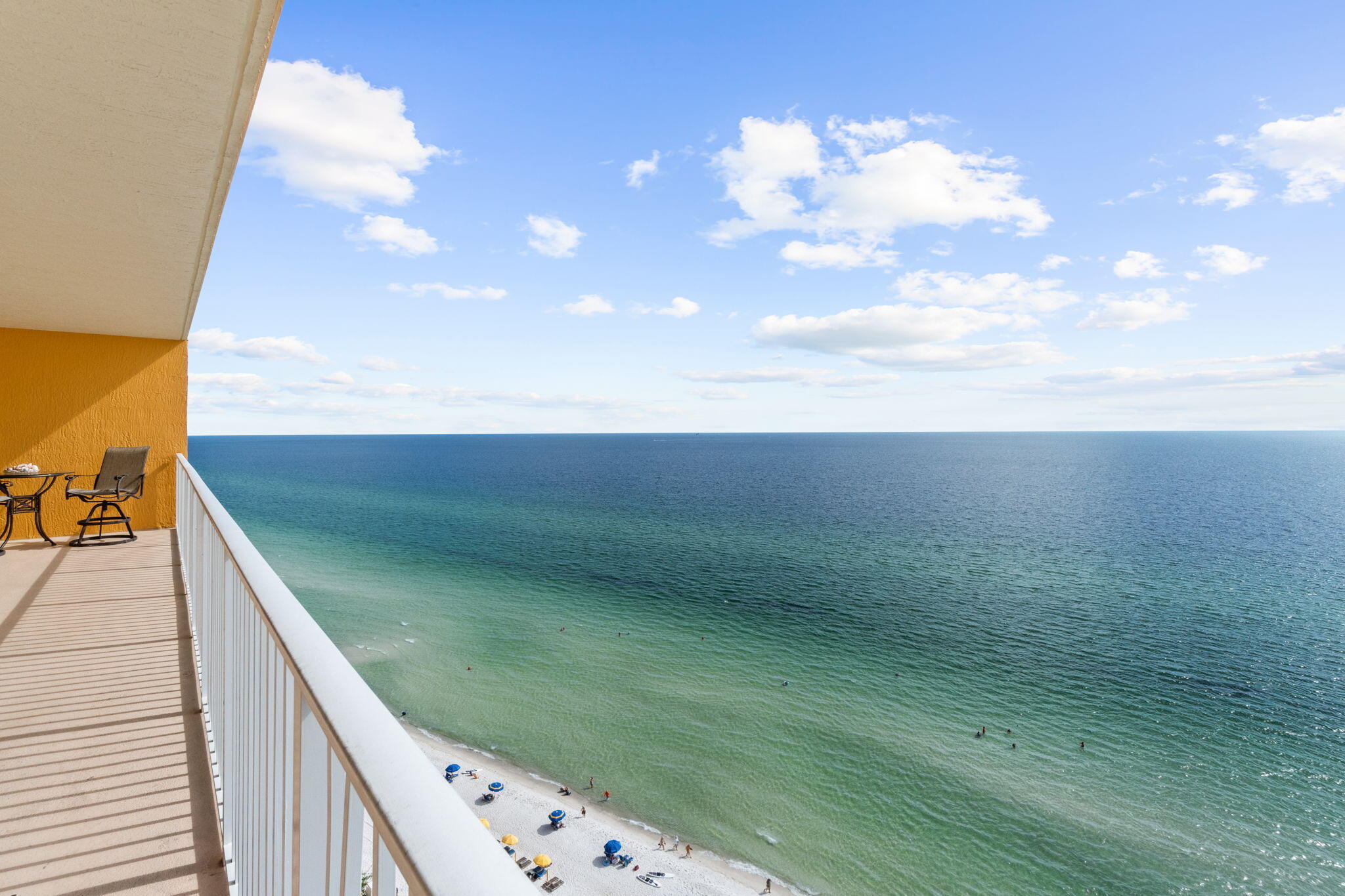 5004 Thomas Drive Panama City Beach FL 32408