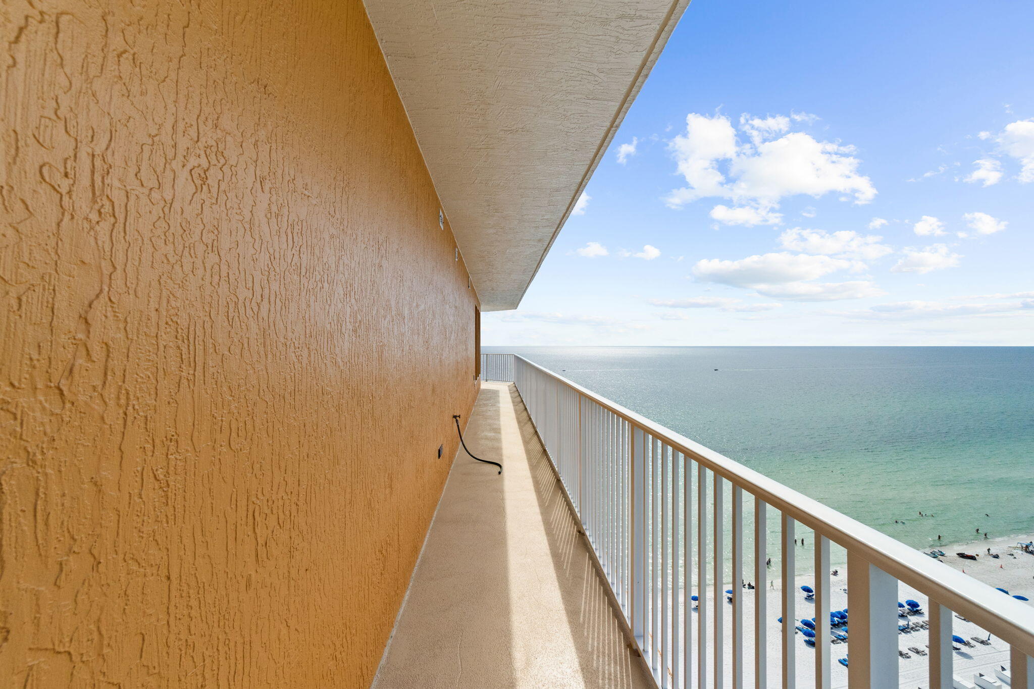 5004 Thomas Drive Panama City Beach FL 32408
