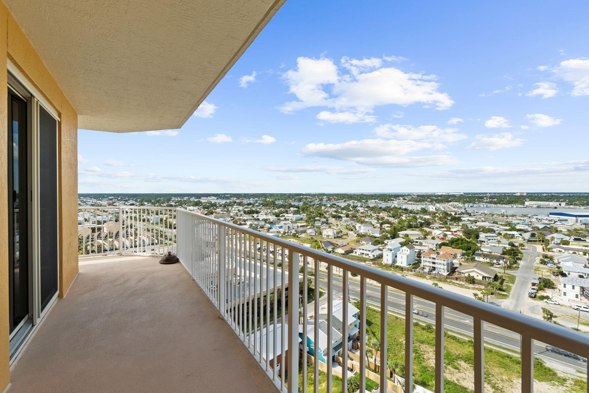 5004 Thomas Drive Panama City Beach FL 32408