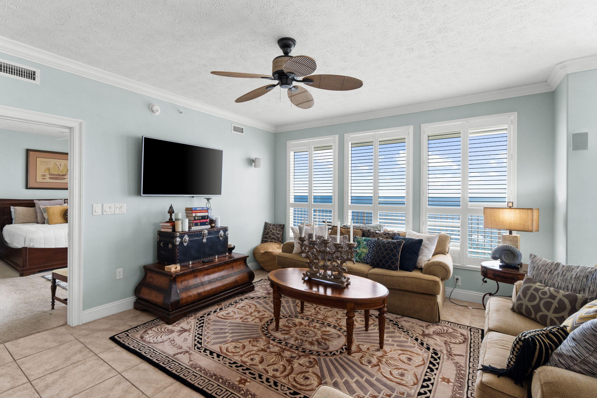 5004 Thomas Drive Panama City Beach FL 32408