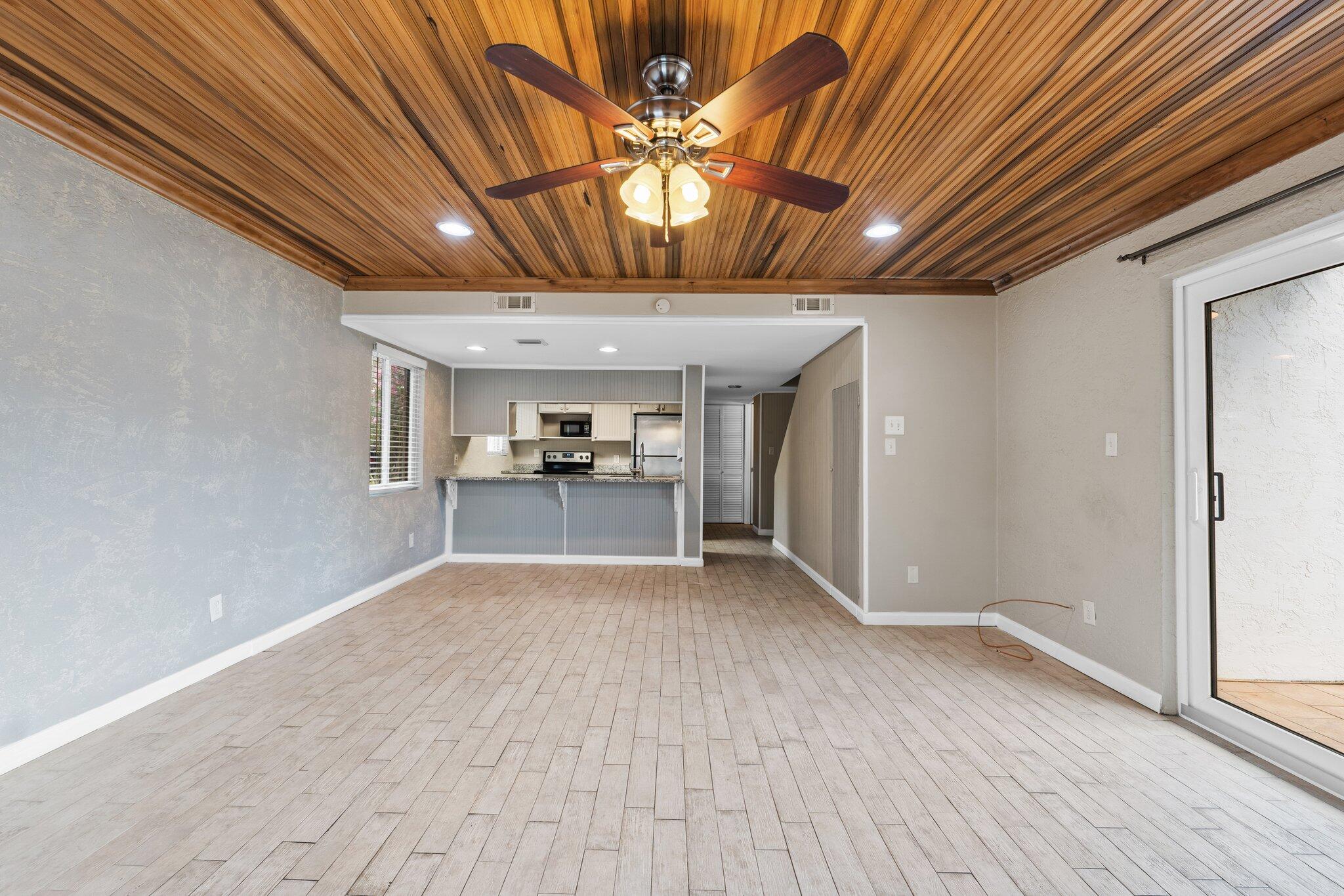 6901 N Lagoon Drive Panama City Beach FL 32408
