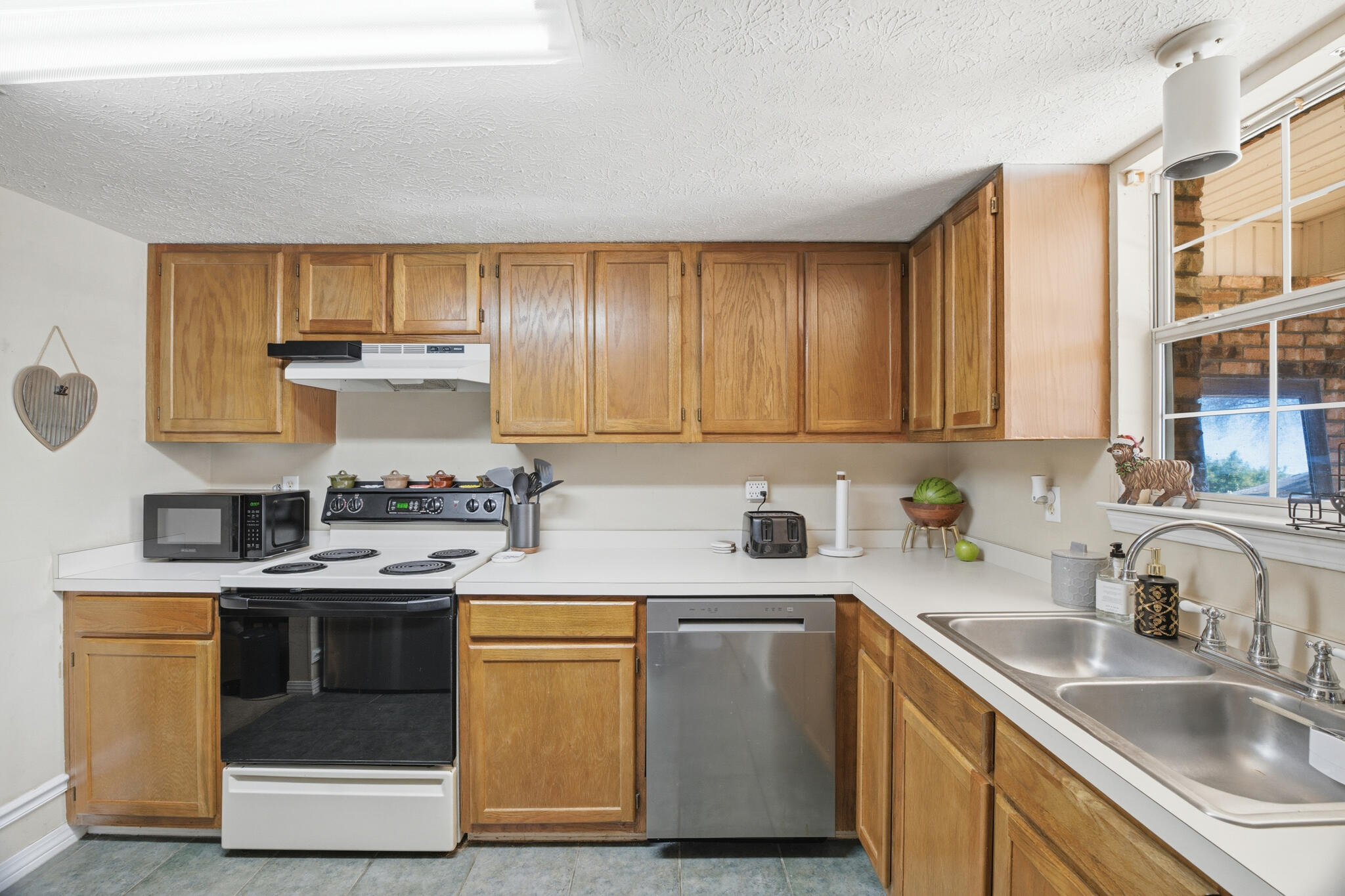 2413 Suwanee Lane Fort Walton Beach FL 32547