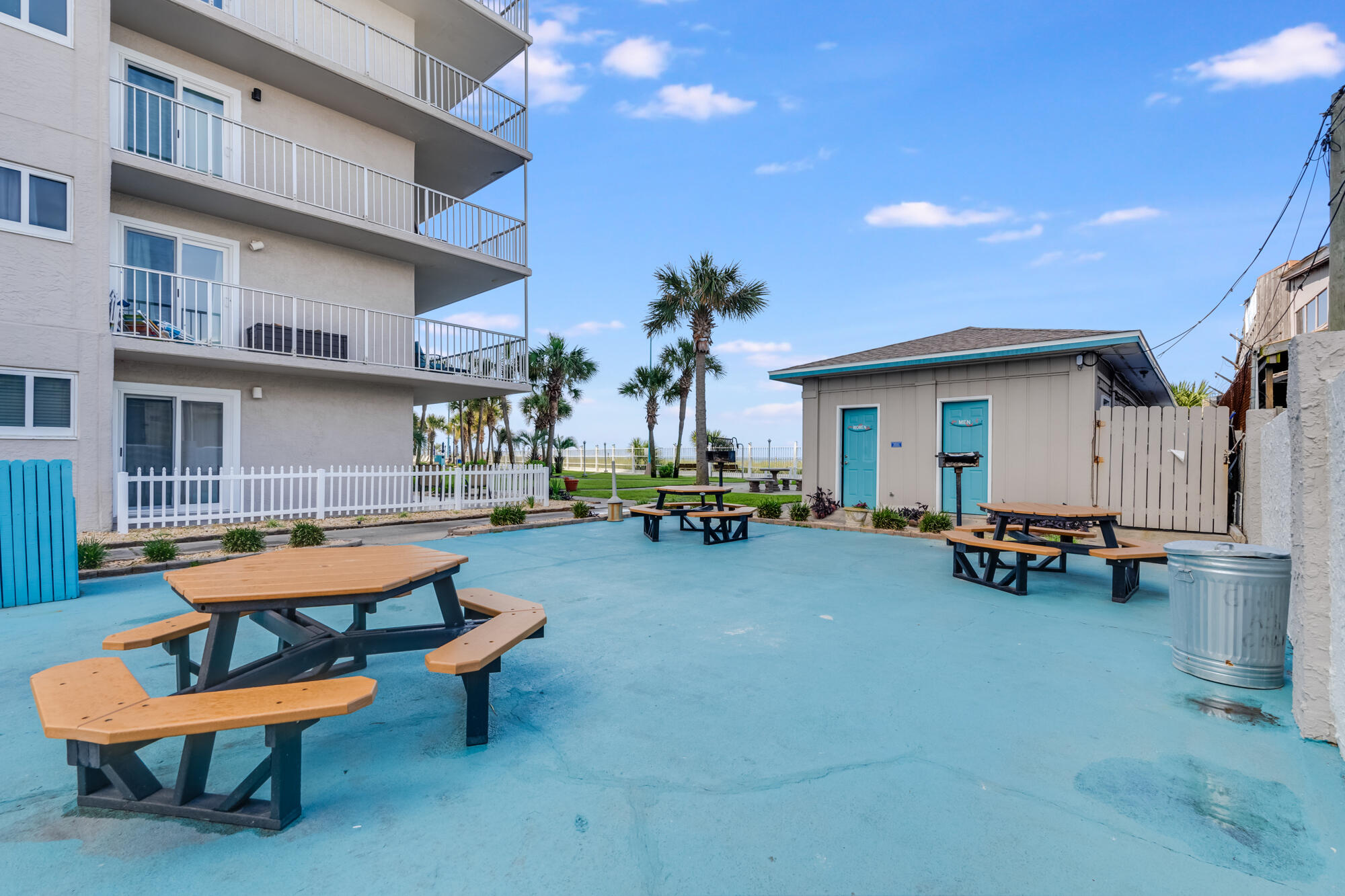 8743 Thomas Drive Panama City Beach FL 32408