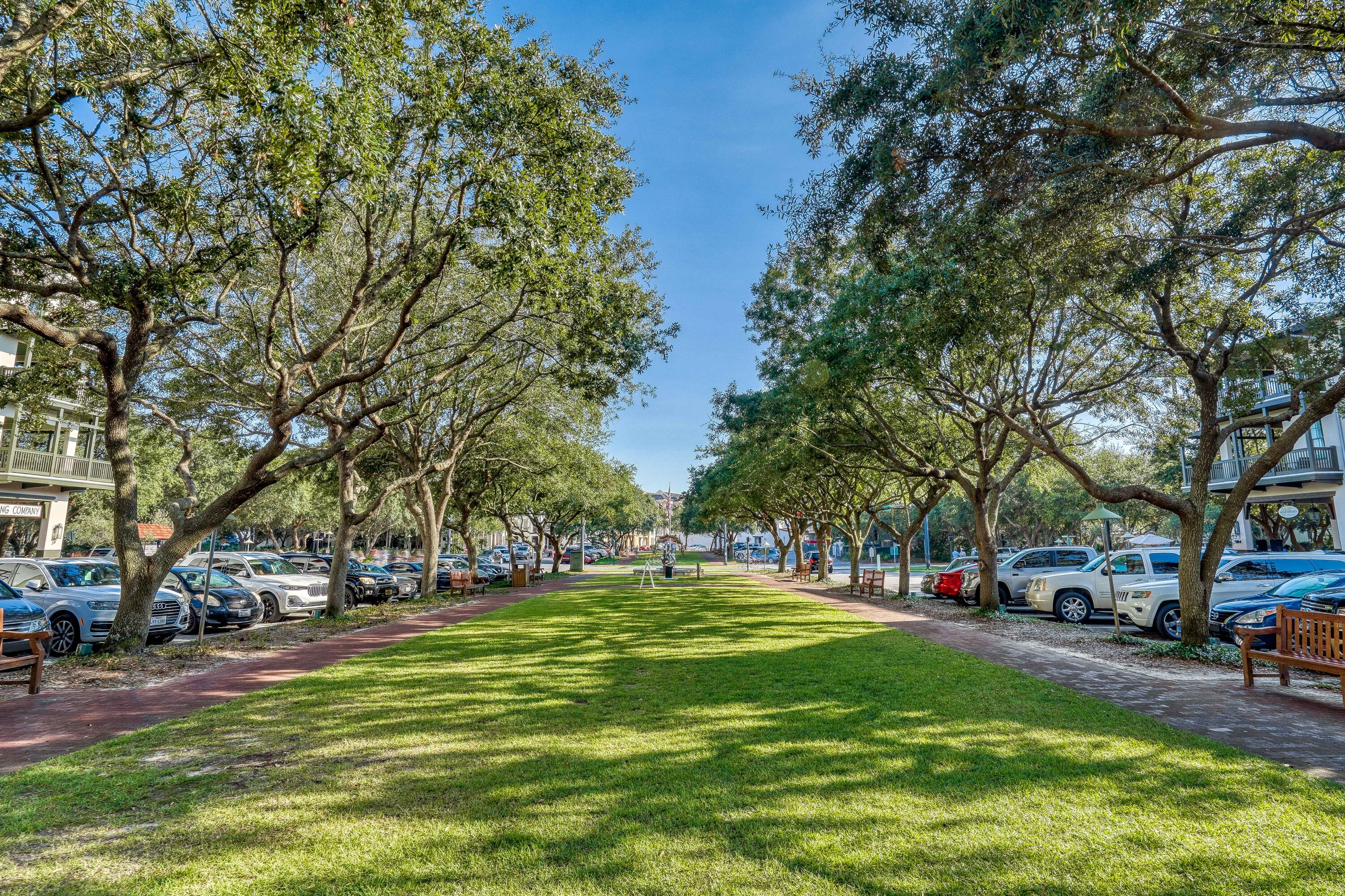 84 N Barrett Square Rosemary Beach FL 32461