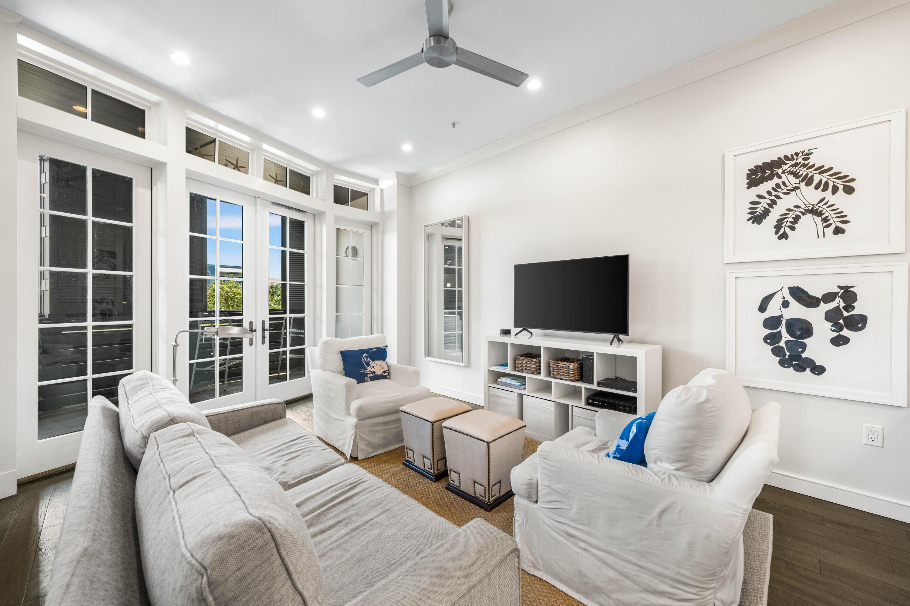 84 N Barrett Square Rosemary Beach FL 32461