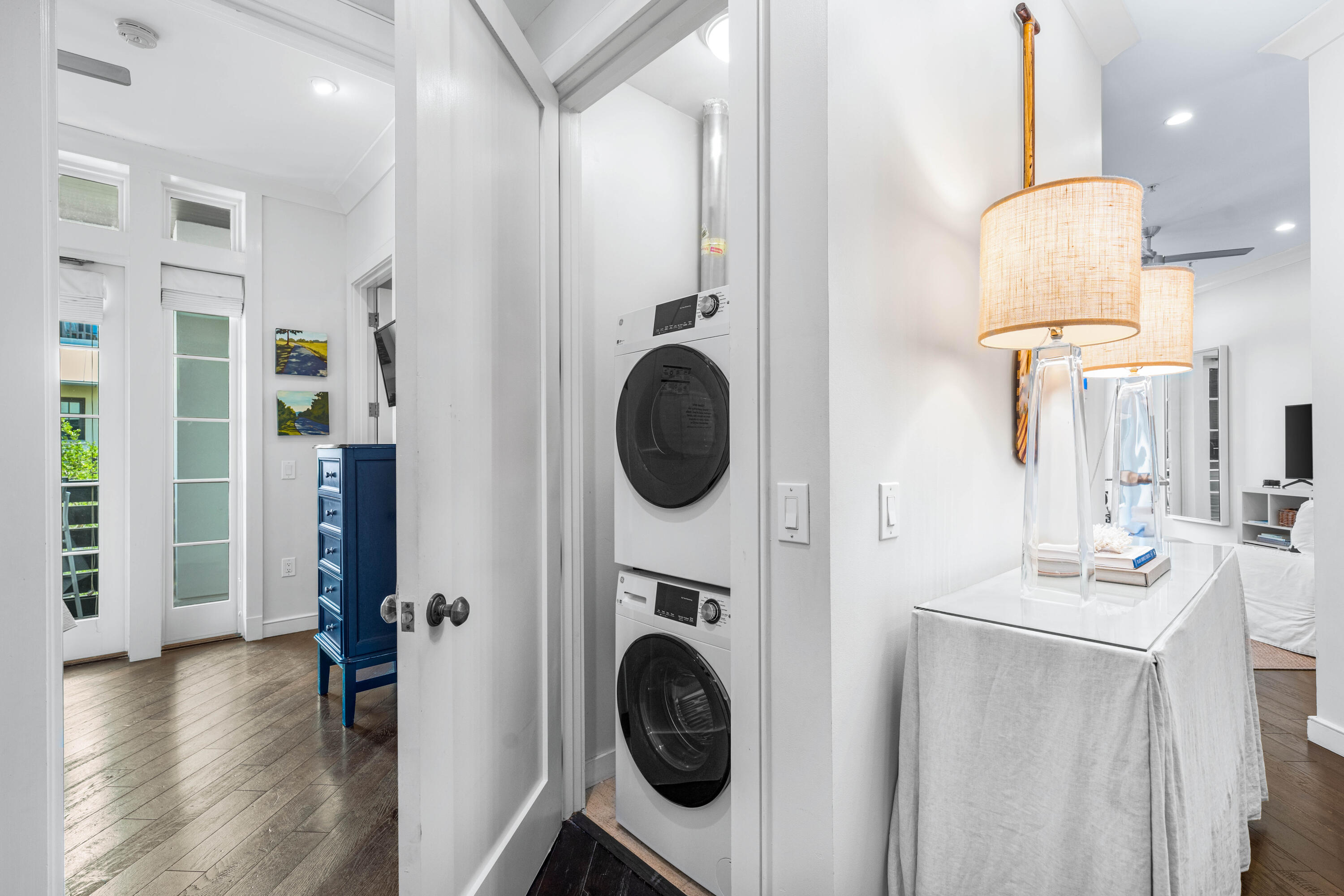 84 N Barrett Square Rosemary Beach FL 32461