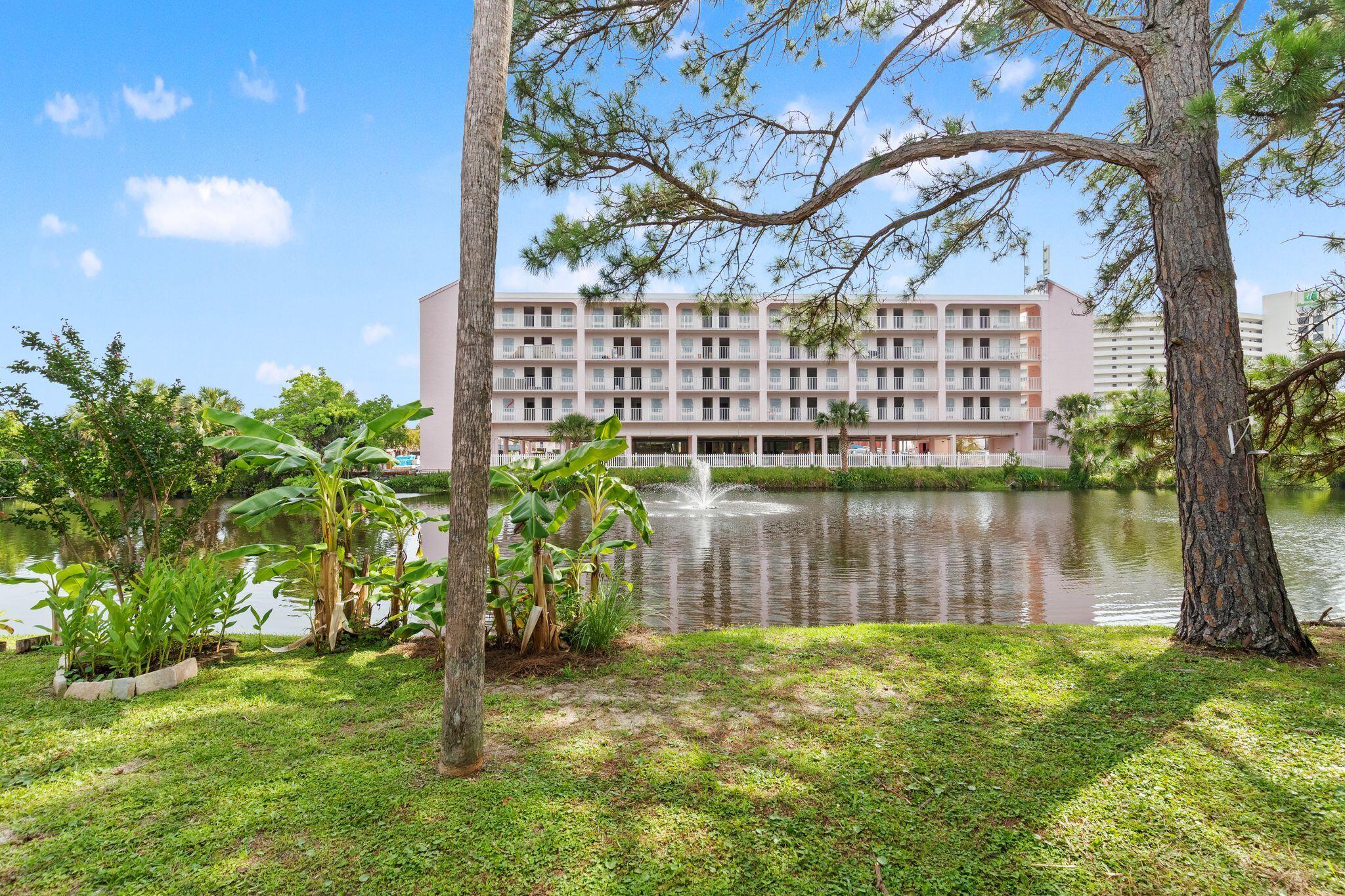 122 Robin Lane Panama City Beach FL 32407