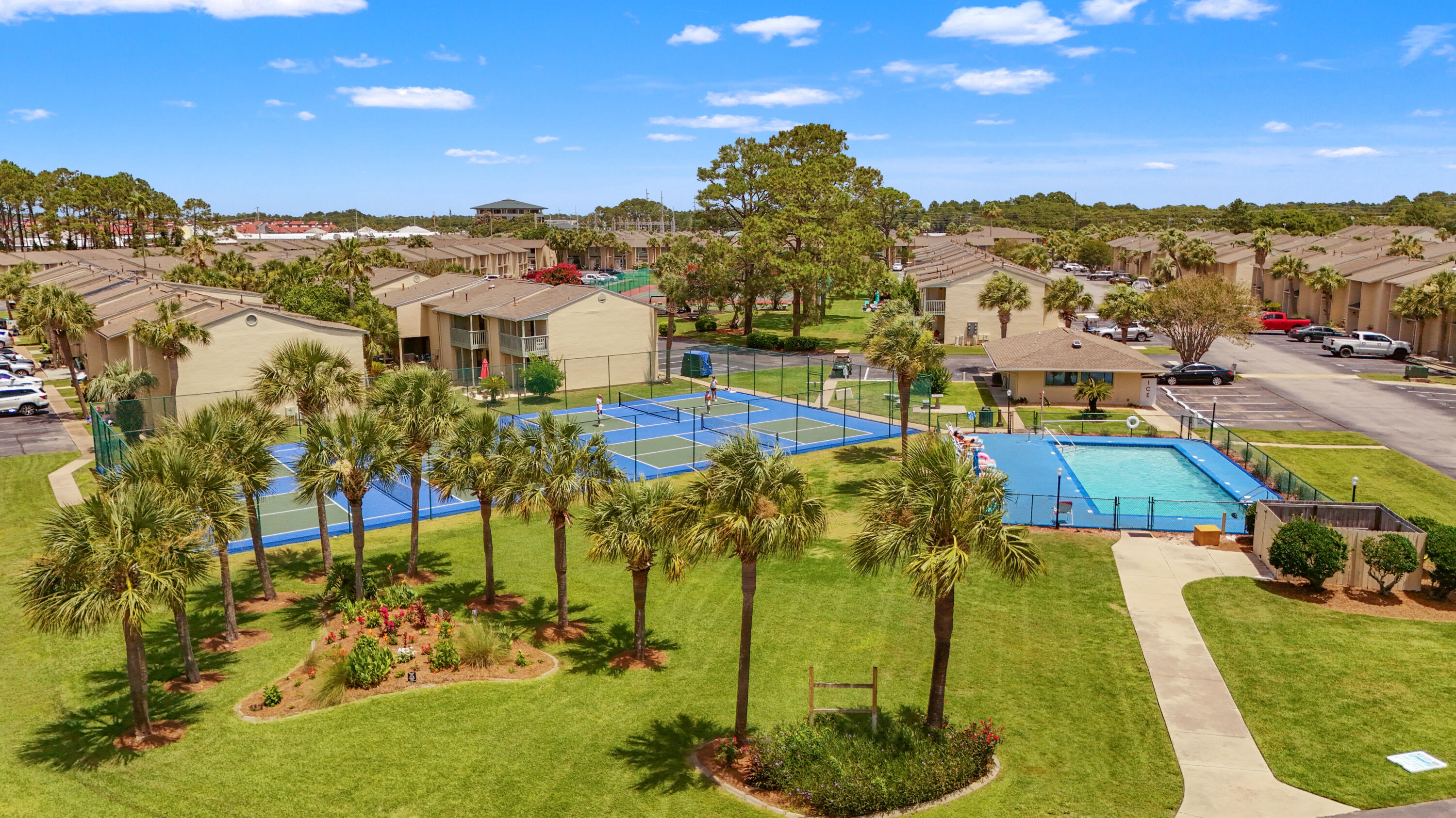 122 Robin Lane Panama City Beach FL 32407