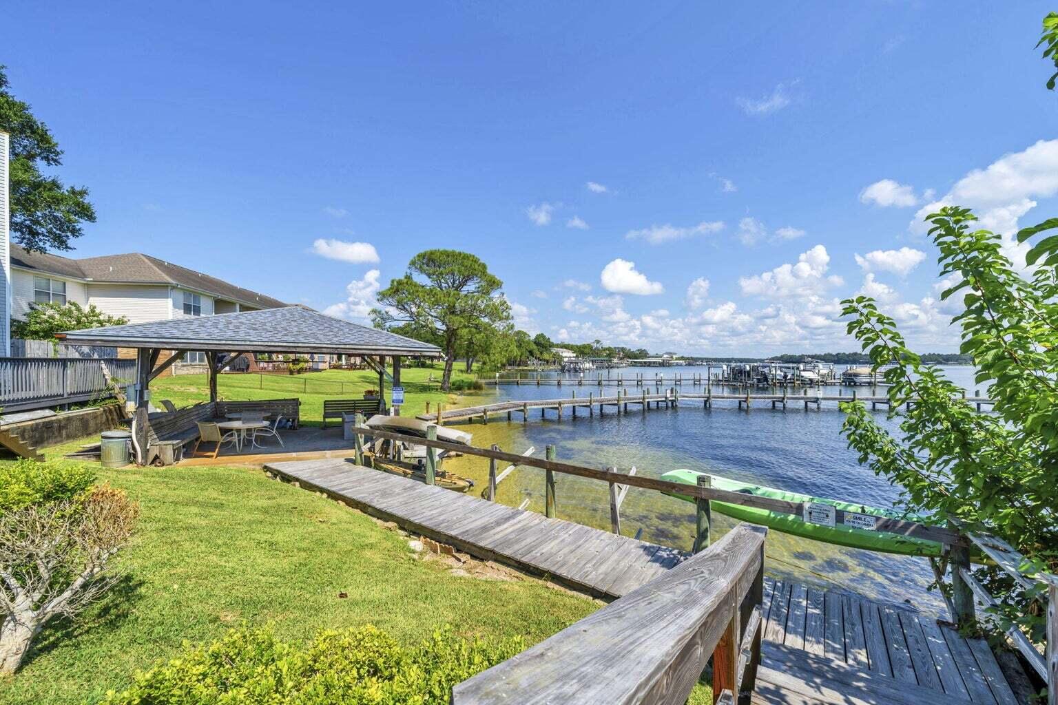421 Waterway Lane Fort Walton Beach FL 32547