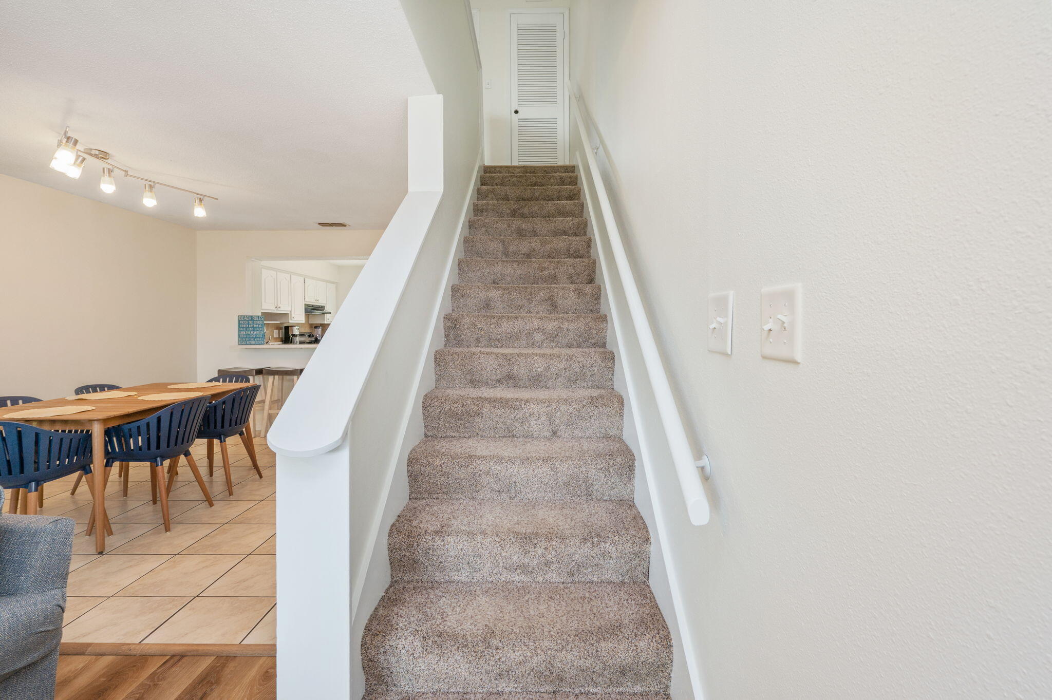 8468 Gulf Boulevard Navarre FL 32566