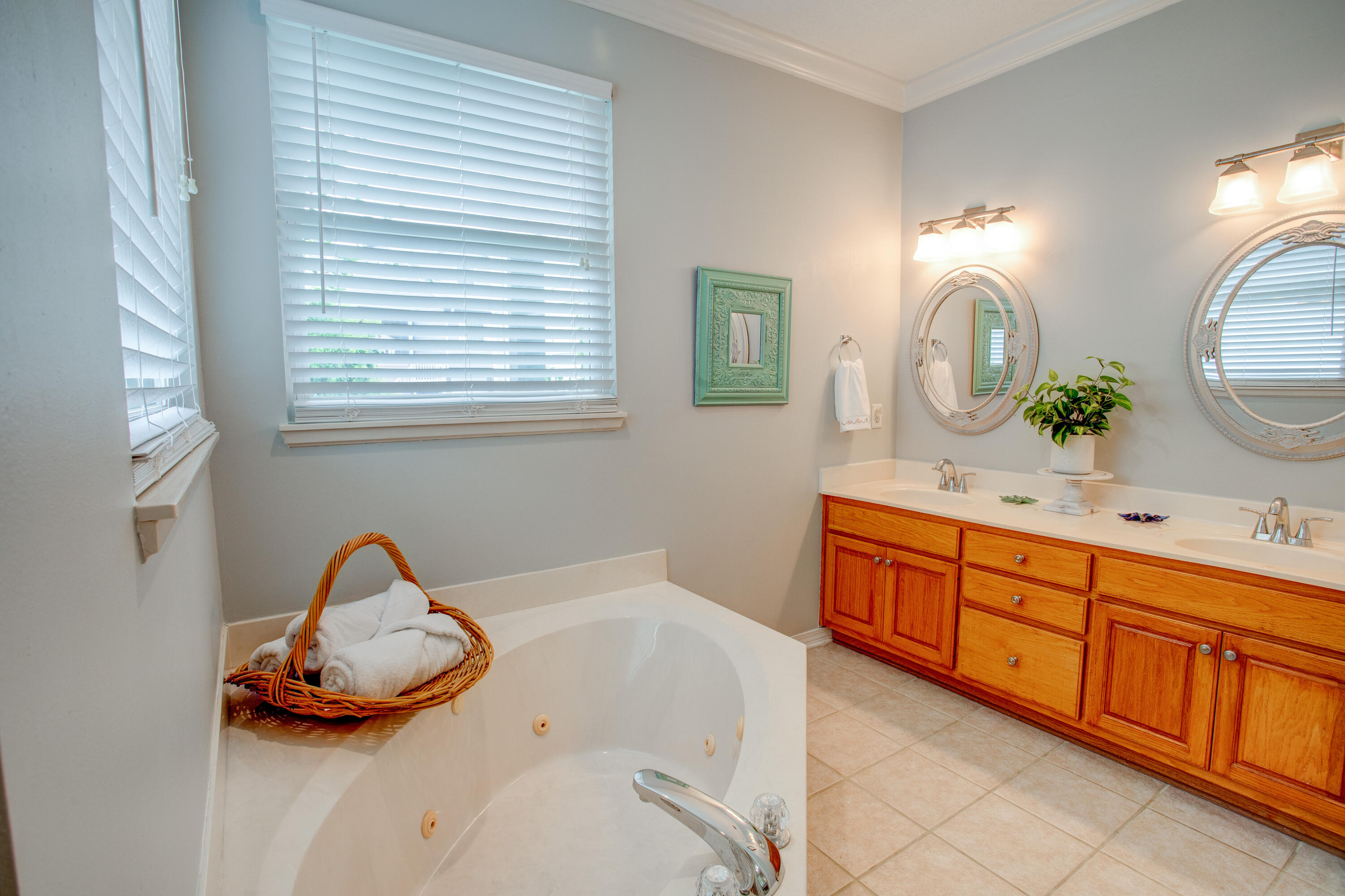 1188 N Bayshore Drive Valparaiso FL 32580