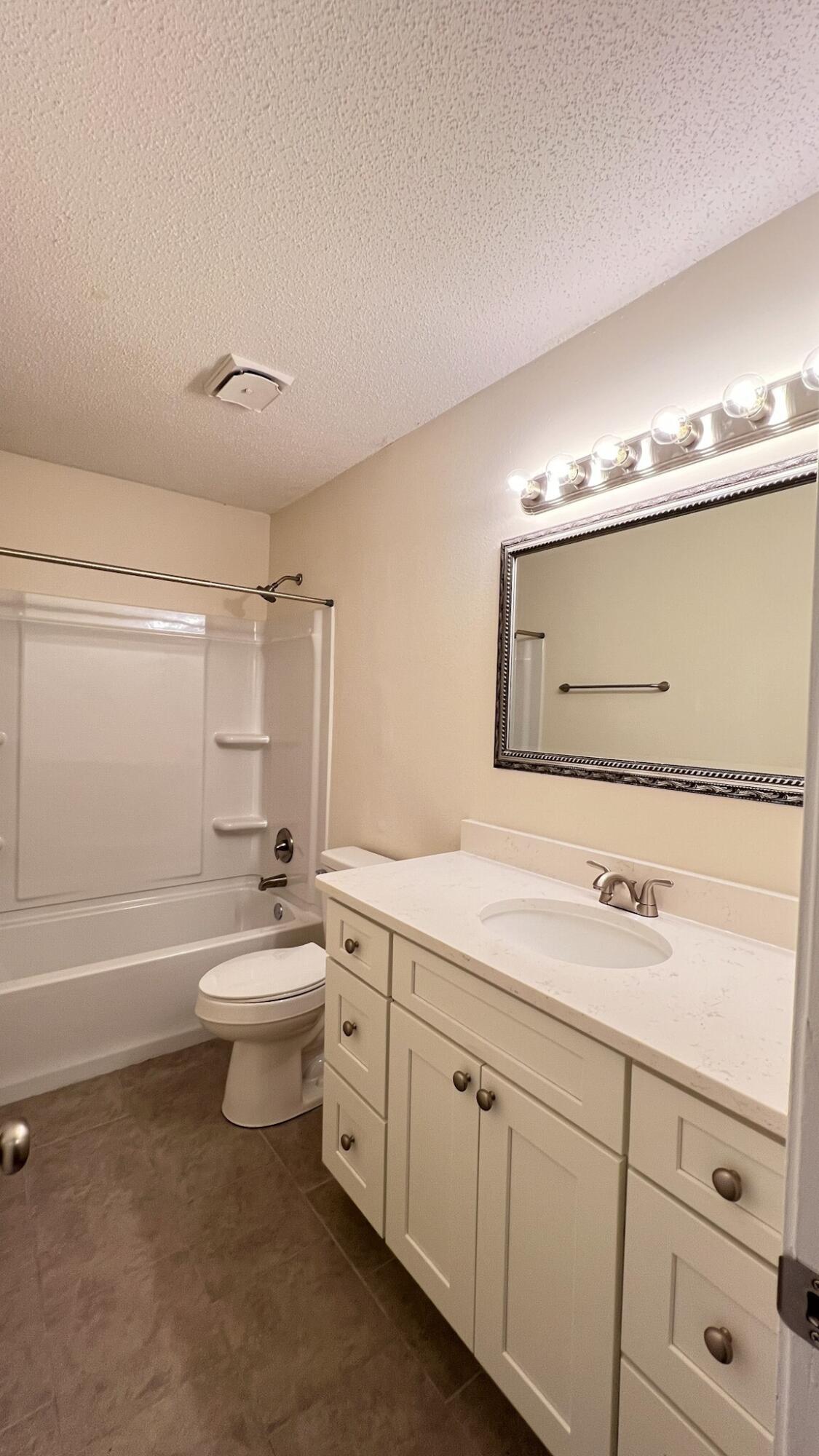 319 N Cedar Avenue Niceville FL 32578
