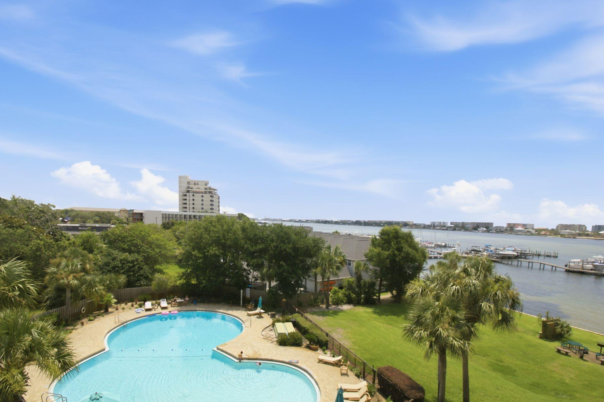 214 SW Miracle Strip Parkway Fort Walton Beach FL 32548
