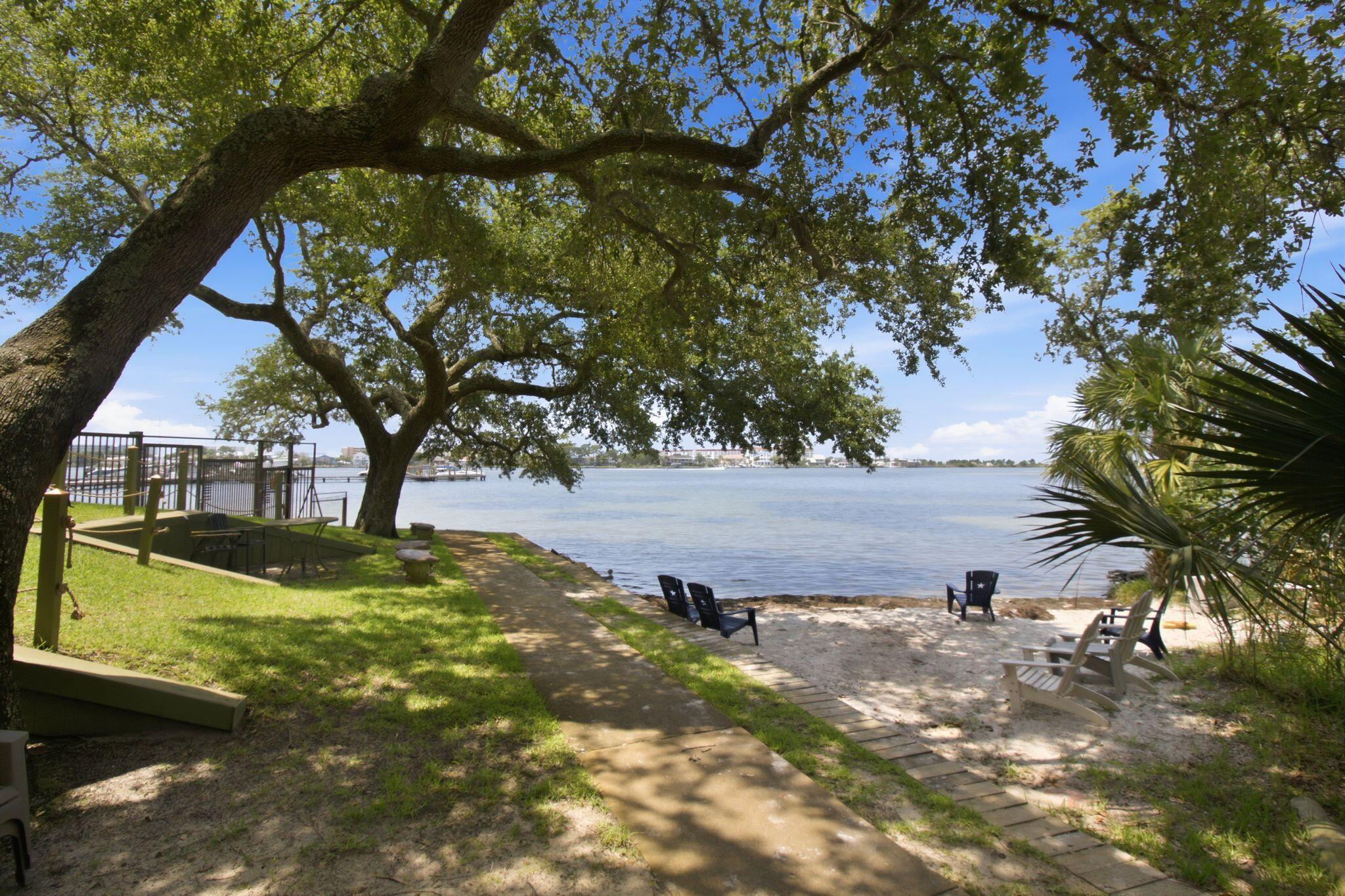 214 SW Miracle Strip Parkway Fort Walton Beach FL 32548