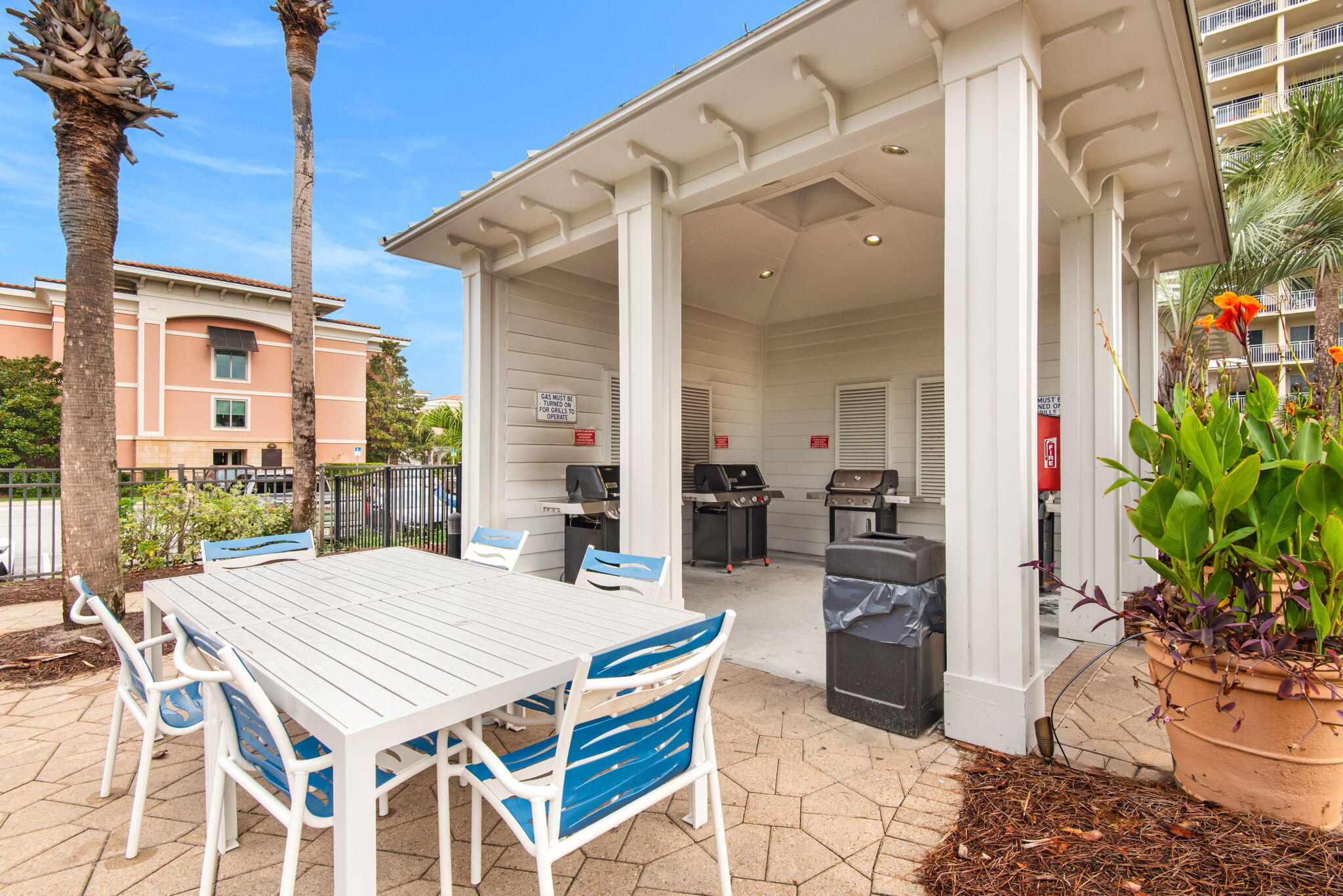 1751 Scenic Highway 98 Destin FL 32541