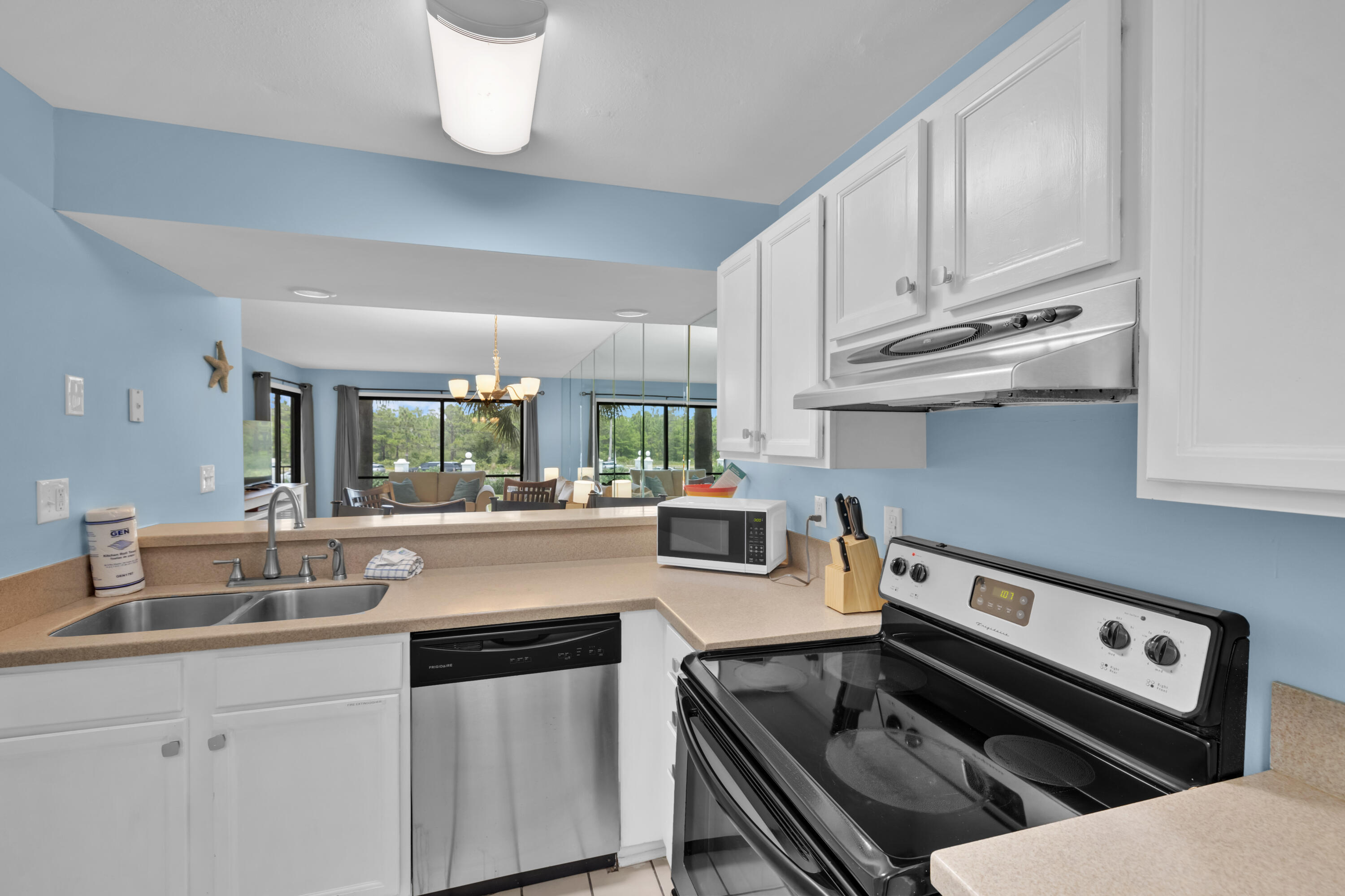 520 N Richard Jackson Boulevard Panama City Beach FL 32407