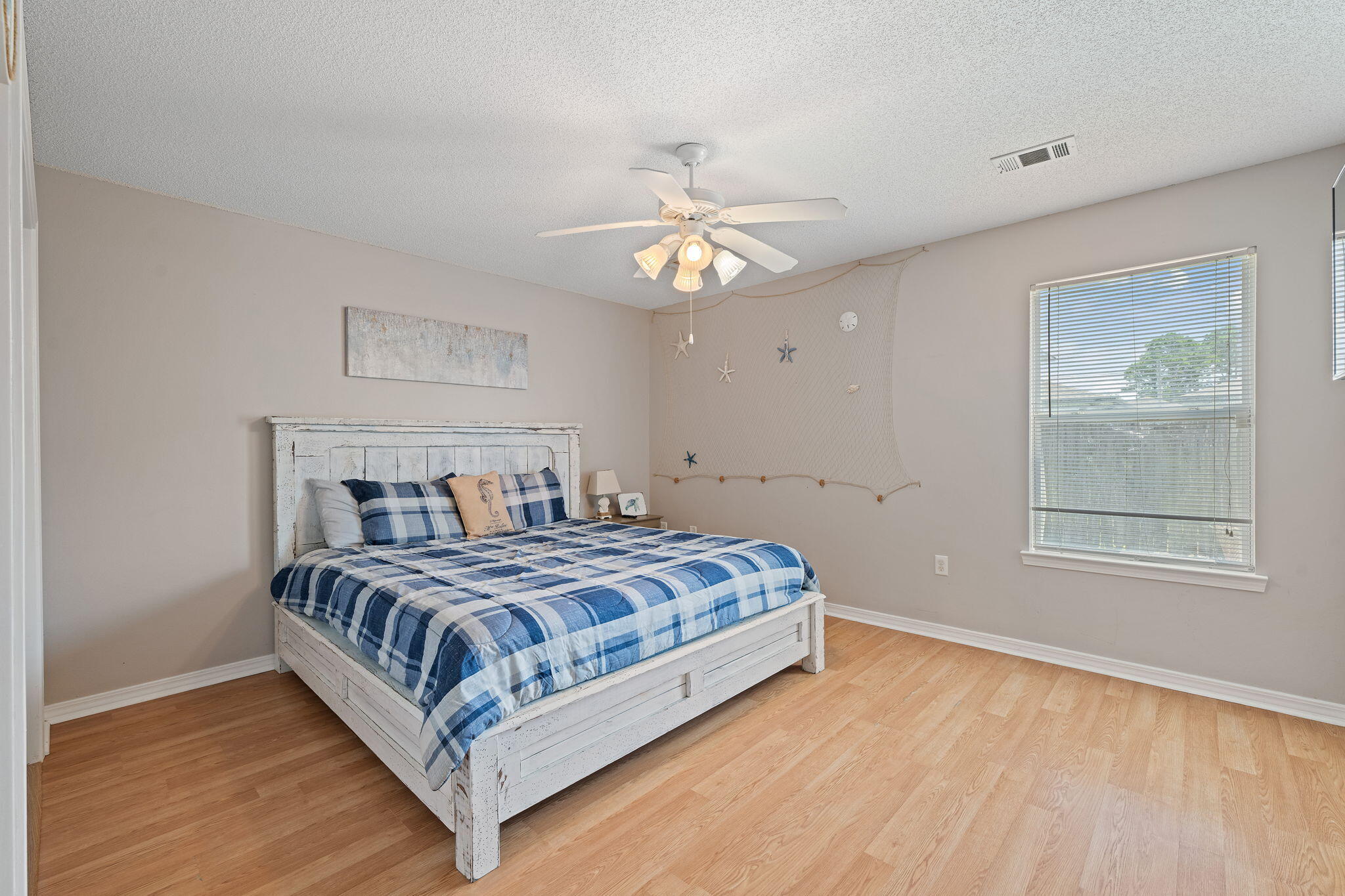 2138 Tom Street Navarre FL 32566