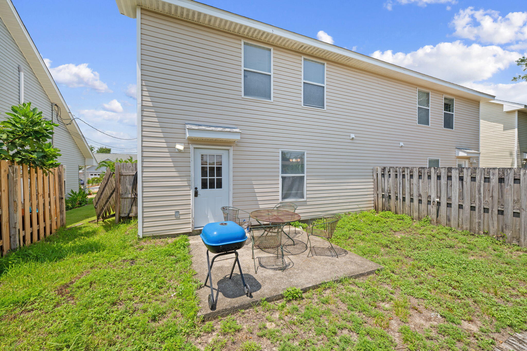 2138 Tom Street Navarre FL 32566