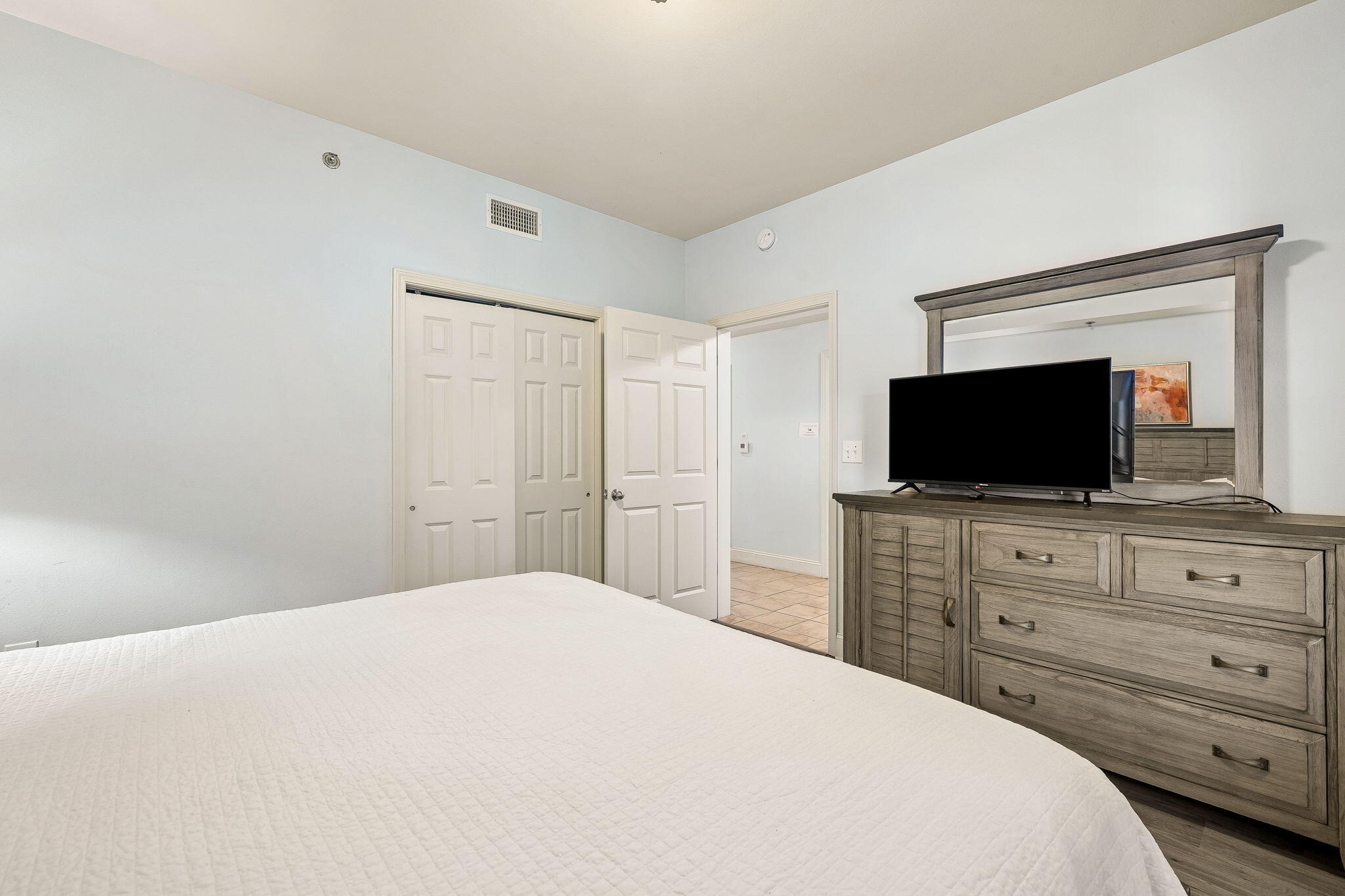 9902 S Thomas Drive Panama City Beach FL 32408
