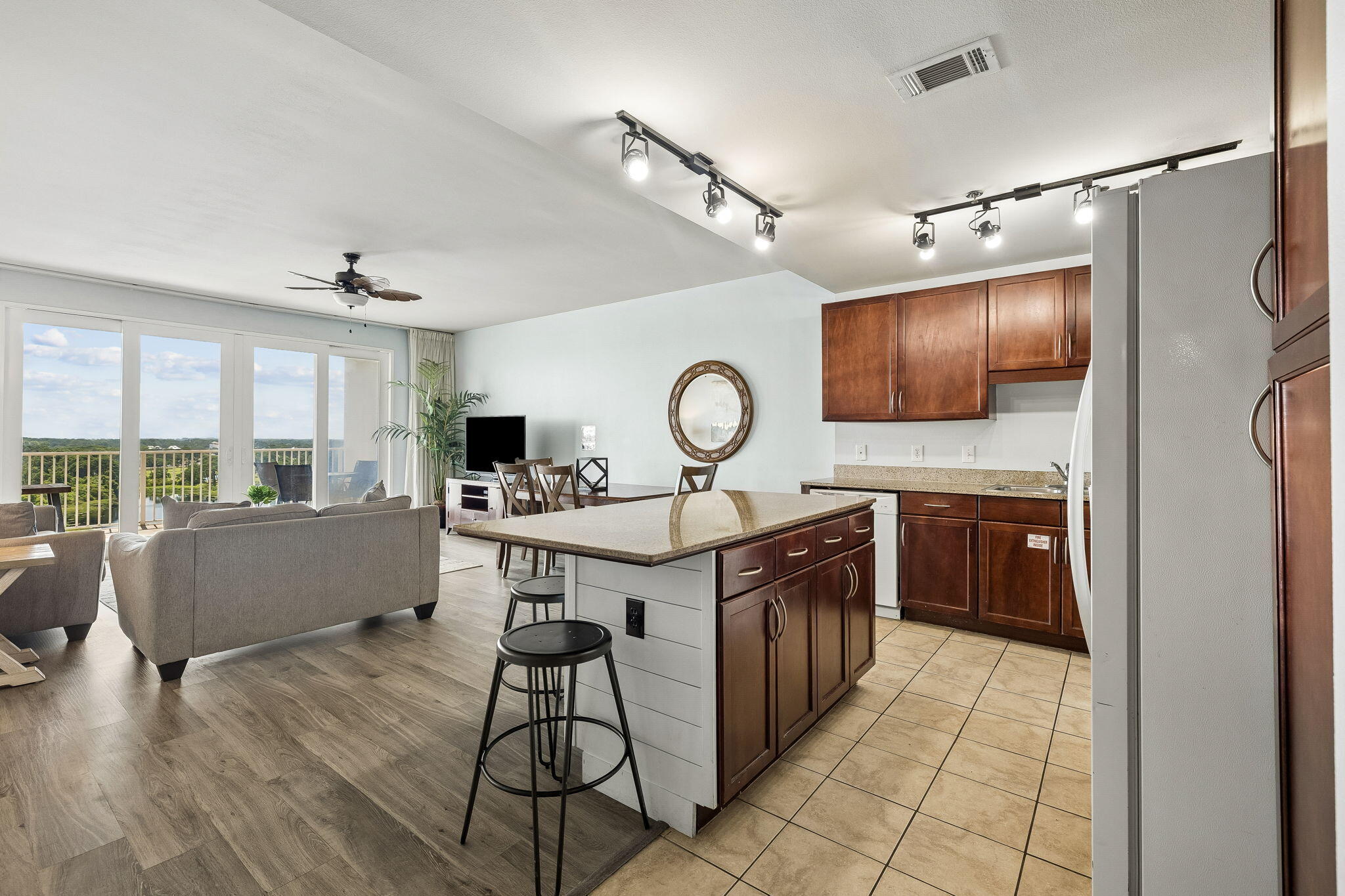 9902 S Thomas Drive Panama City Beach FL 32408