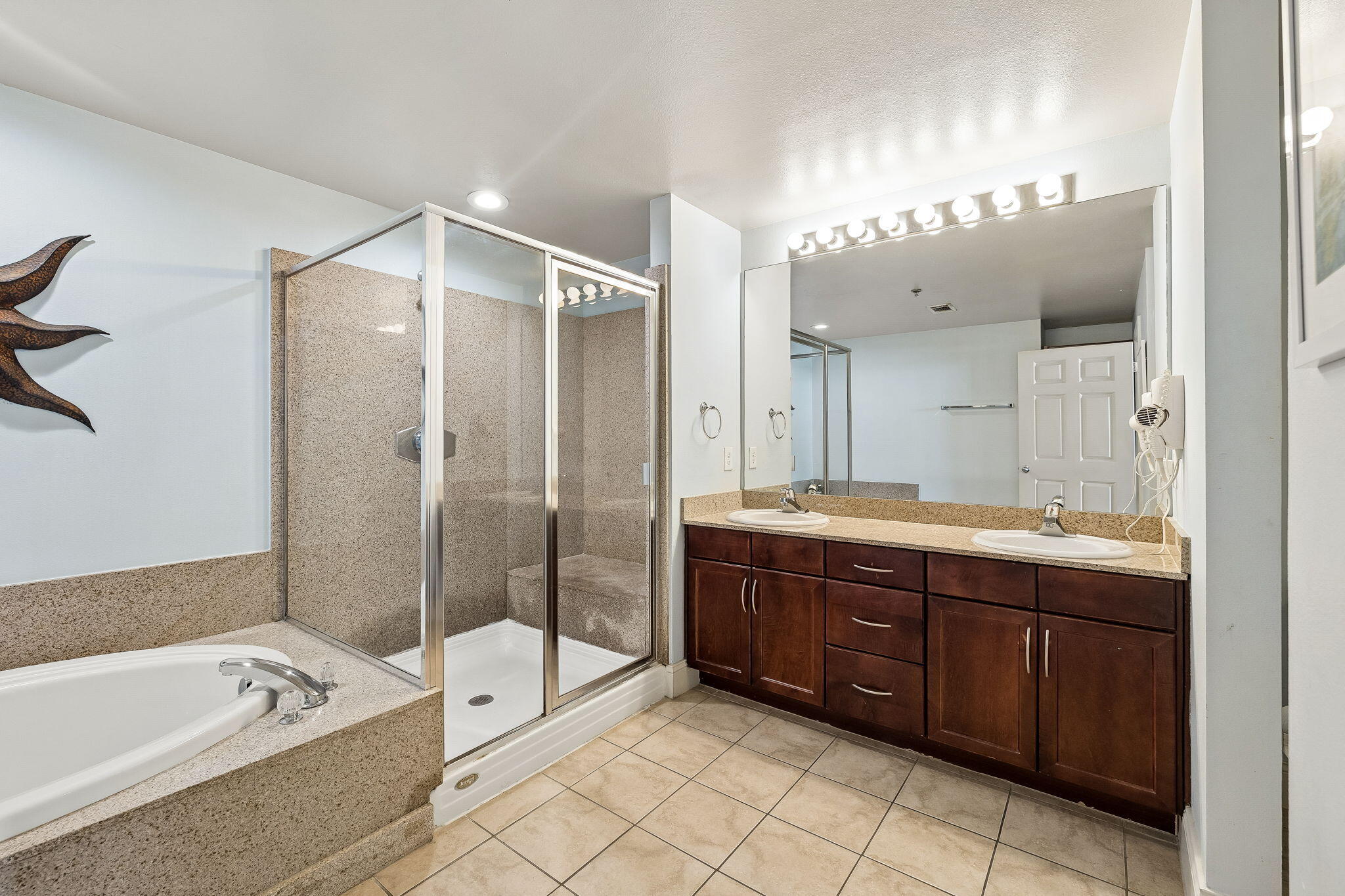 9902 S Thomas Drive Panama City Beach FL 32408