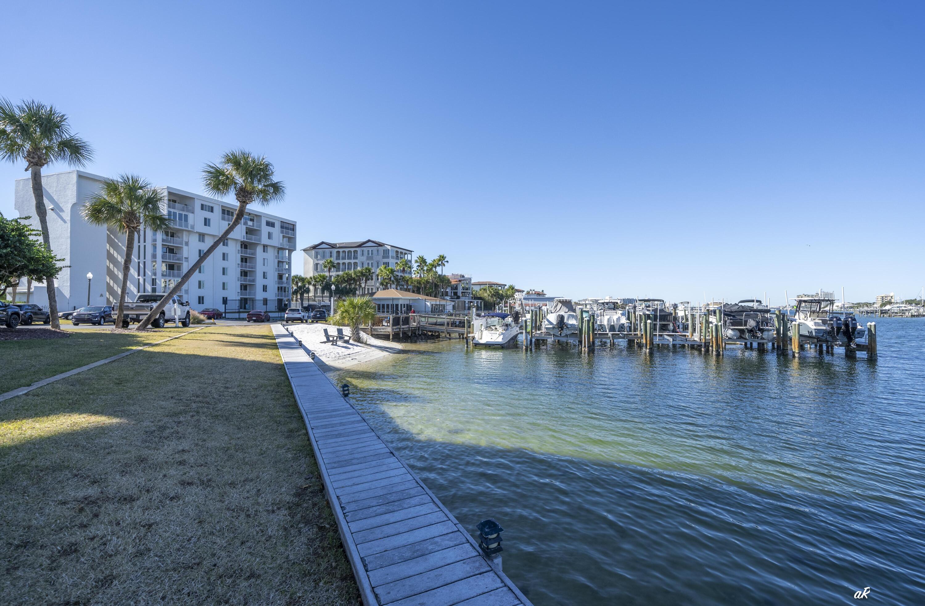 30 Moreno Point Road Destin FL 32541