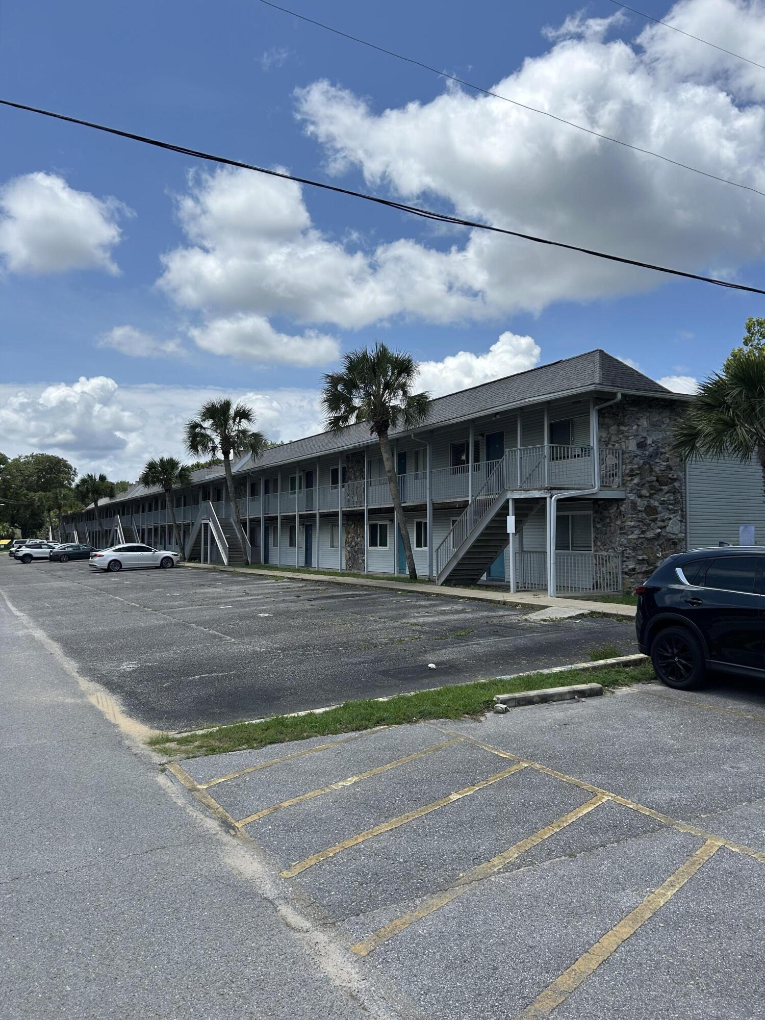 201 College Boulevard Niceville FL 32578