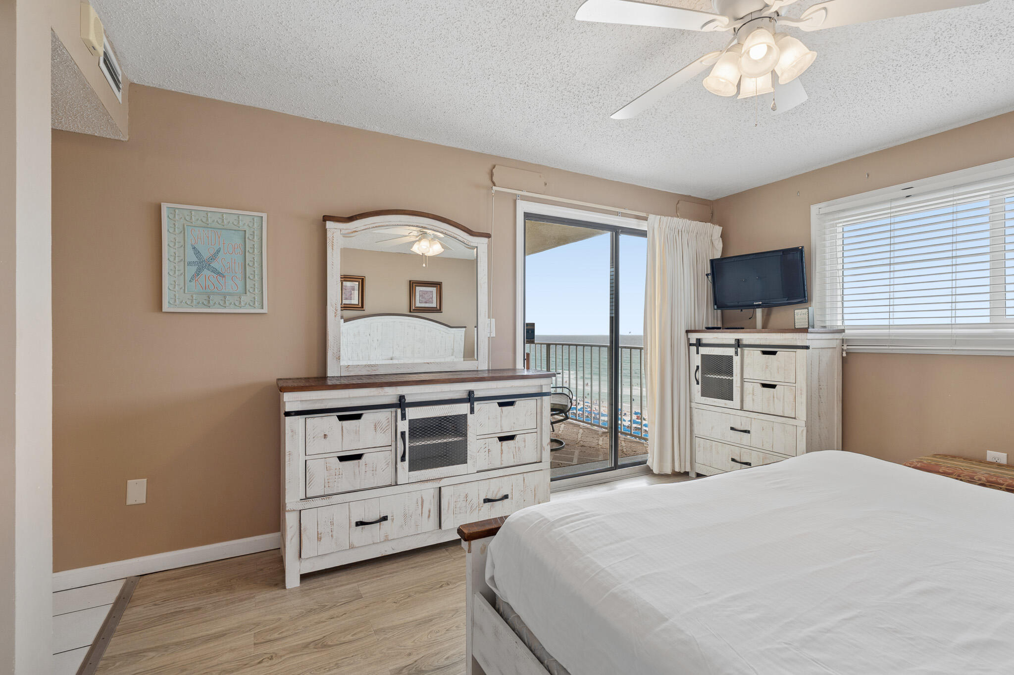 5801 Thomas Drive Panama City Beach FL 32408