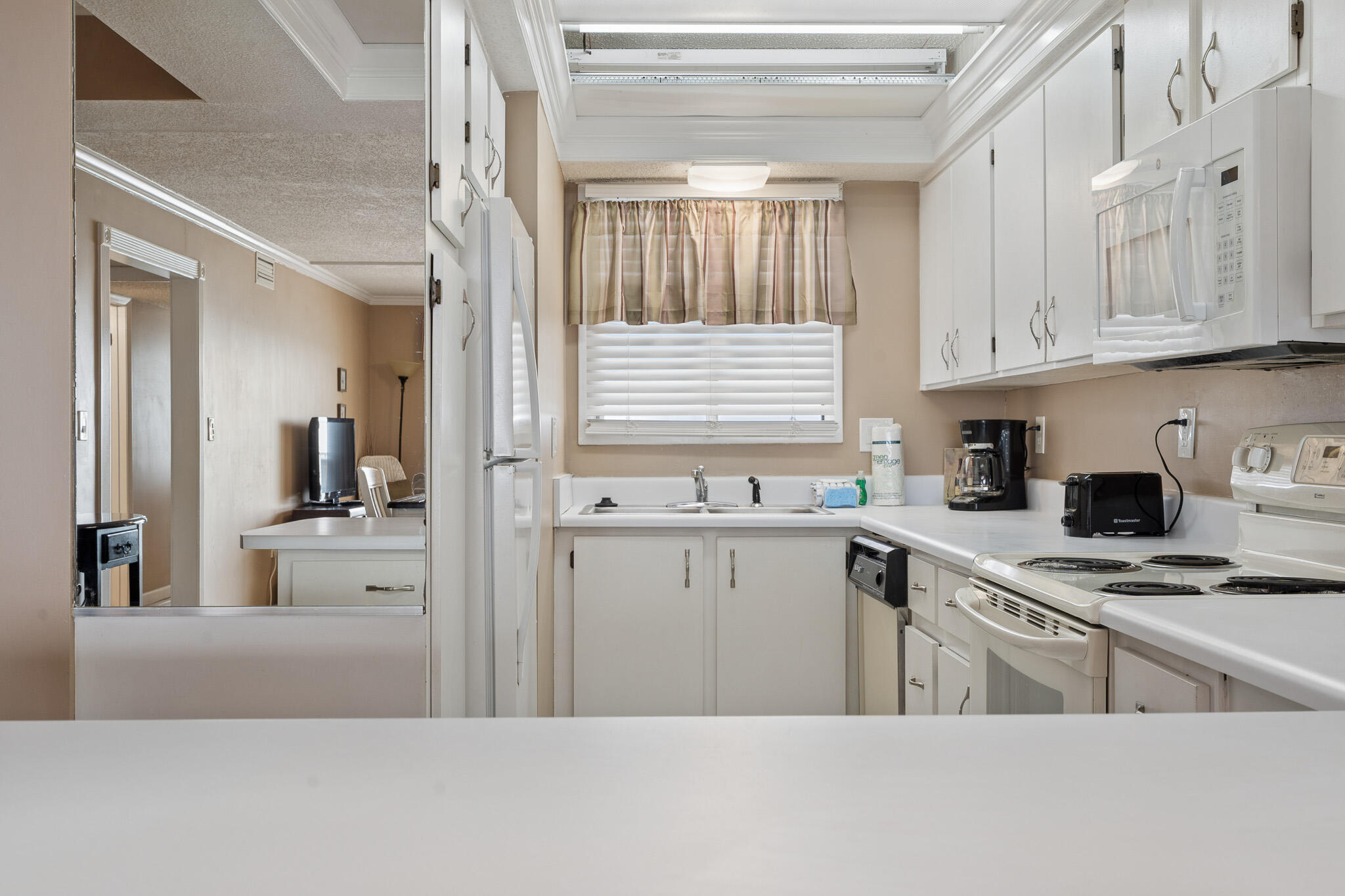 5801 Thomas Drive Panama City Beach FL 32408