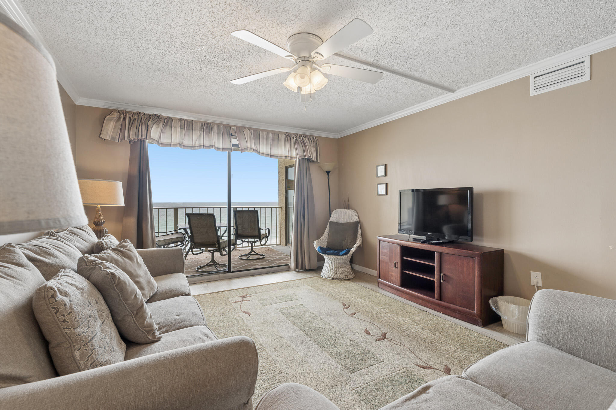 5801 Thomas Drive Panama City Beach FL 32408