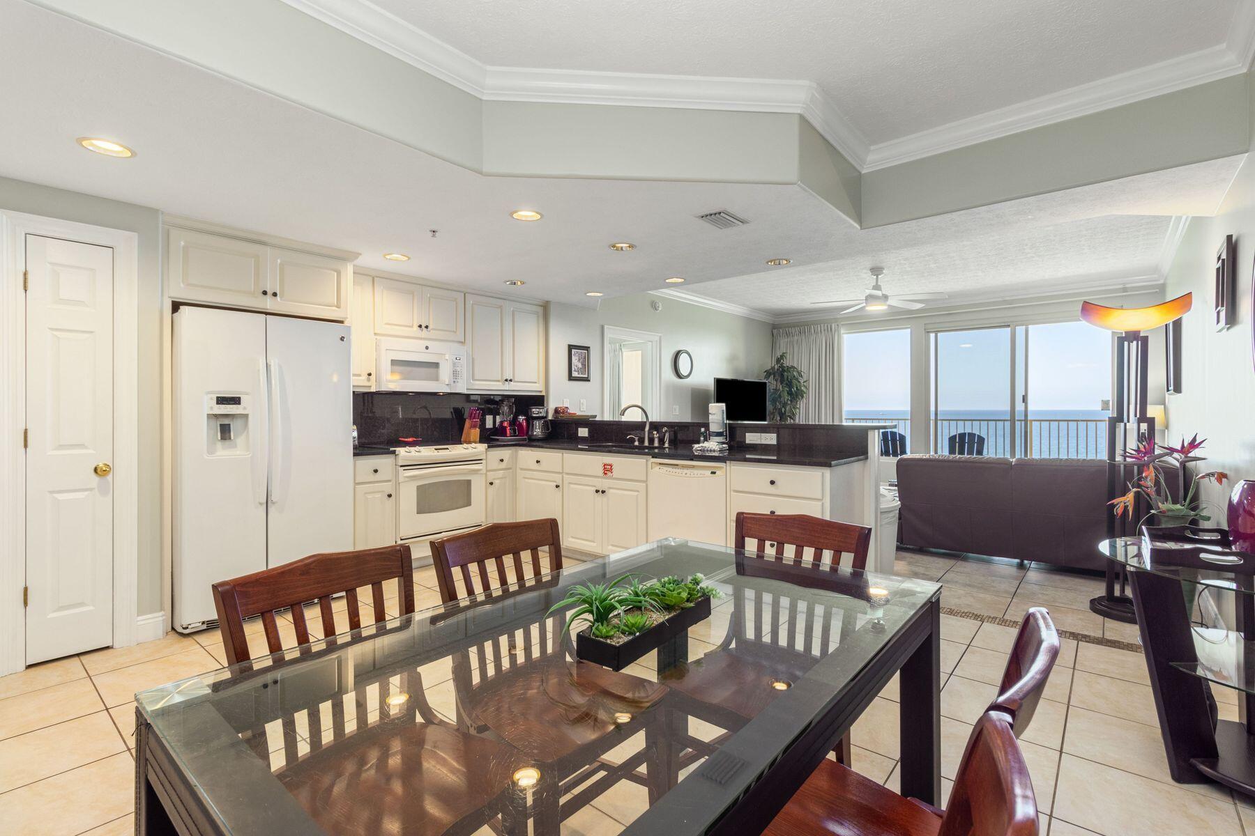 5004 Thomas Drive Panama City Beach FL 32408