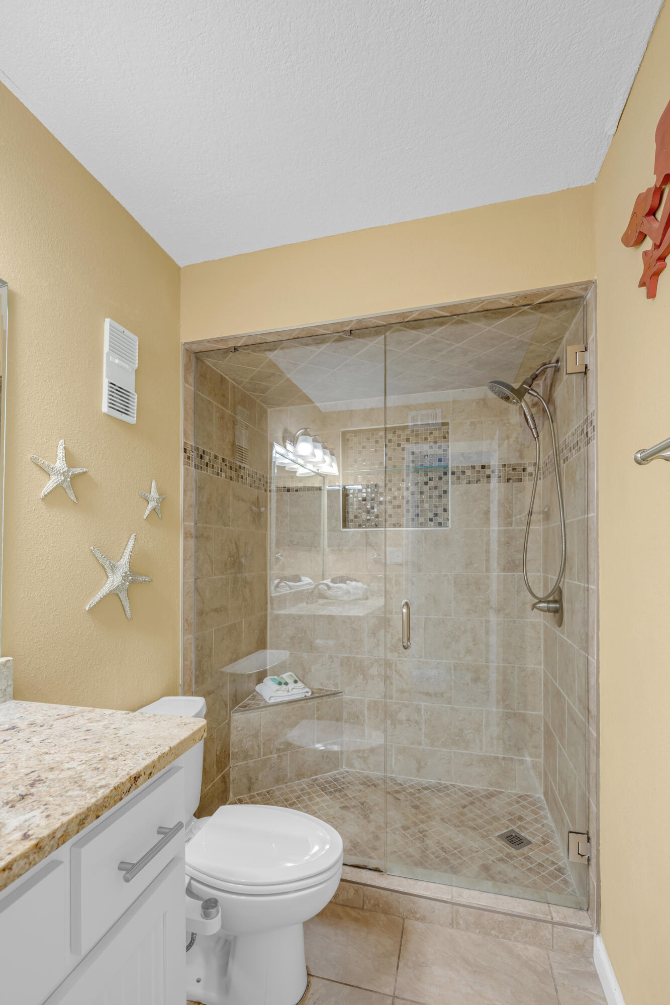 5801 Thomas Drive Panama City Beach FL 32408