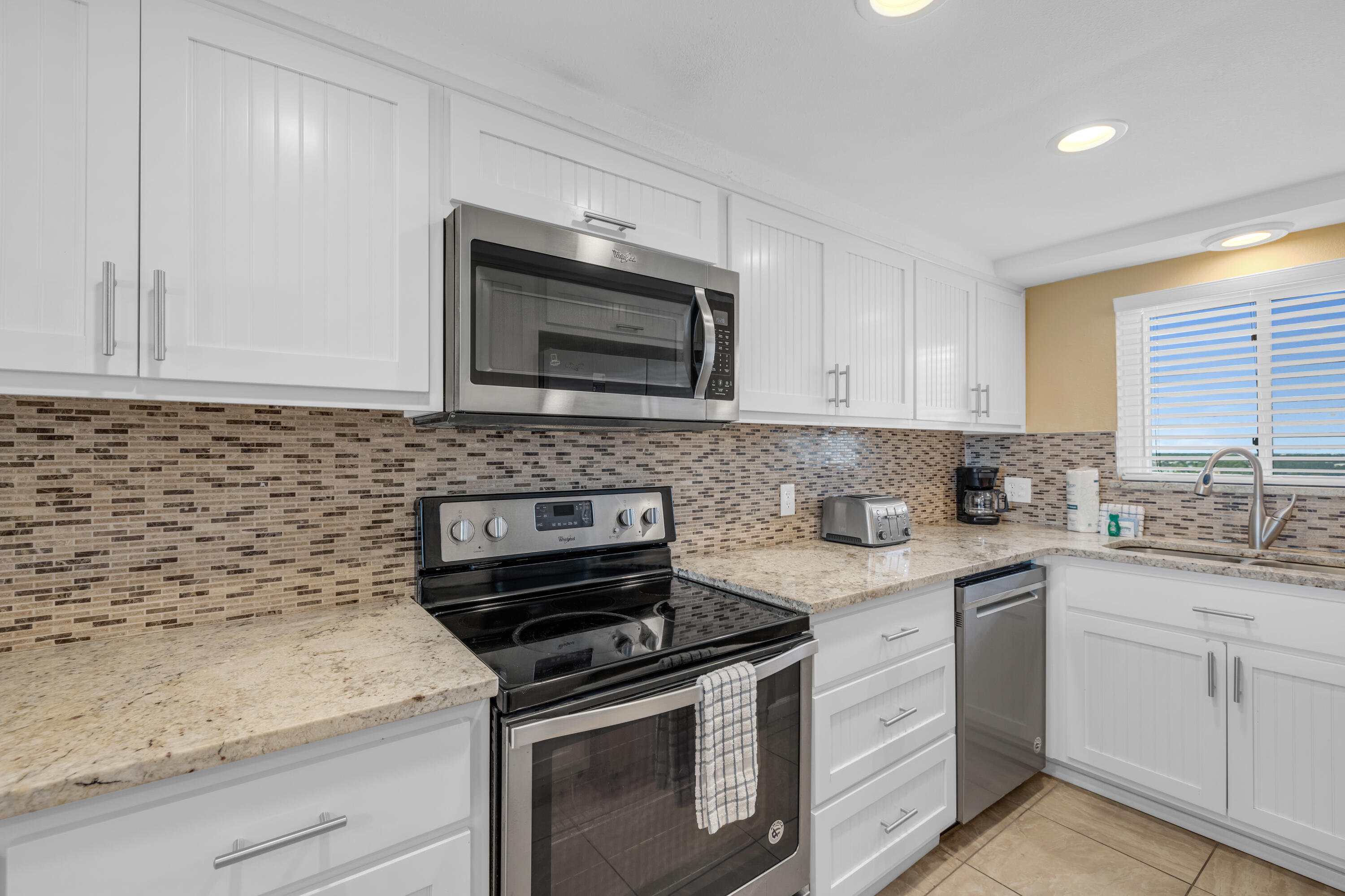 5801 Thomas Drive Panama City Beach FL 32408