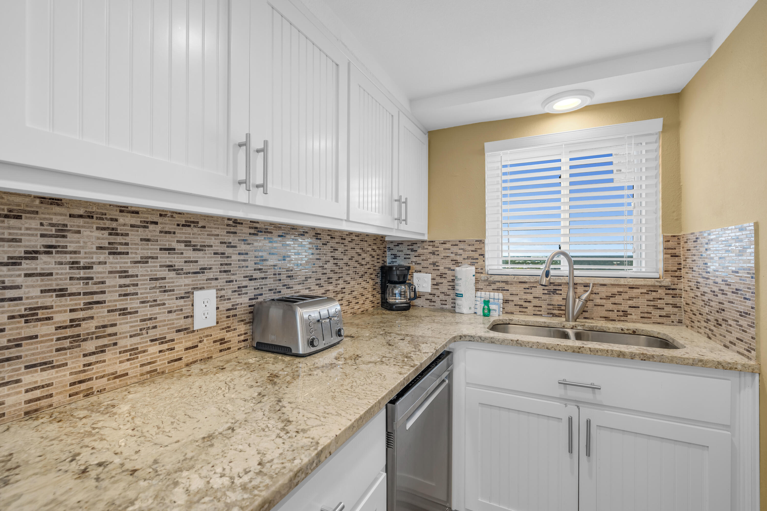 5801 Thomas Drive Panama City Beach FL 32408
