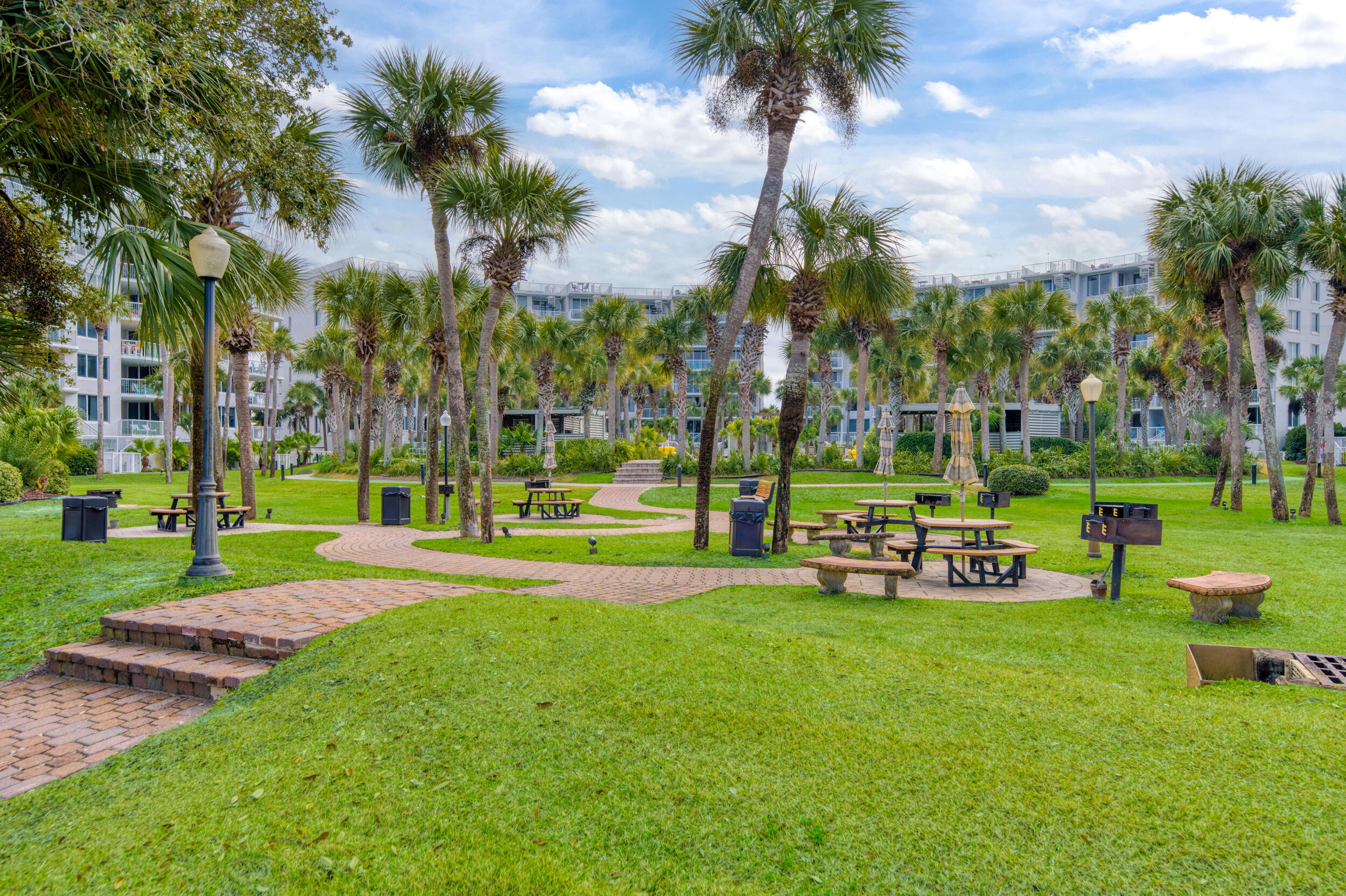 1515 SE Miracle Strip Parkway Fort Walton Beach FL 32548