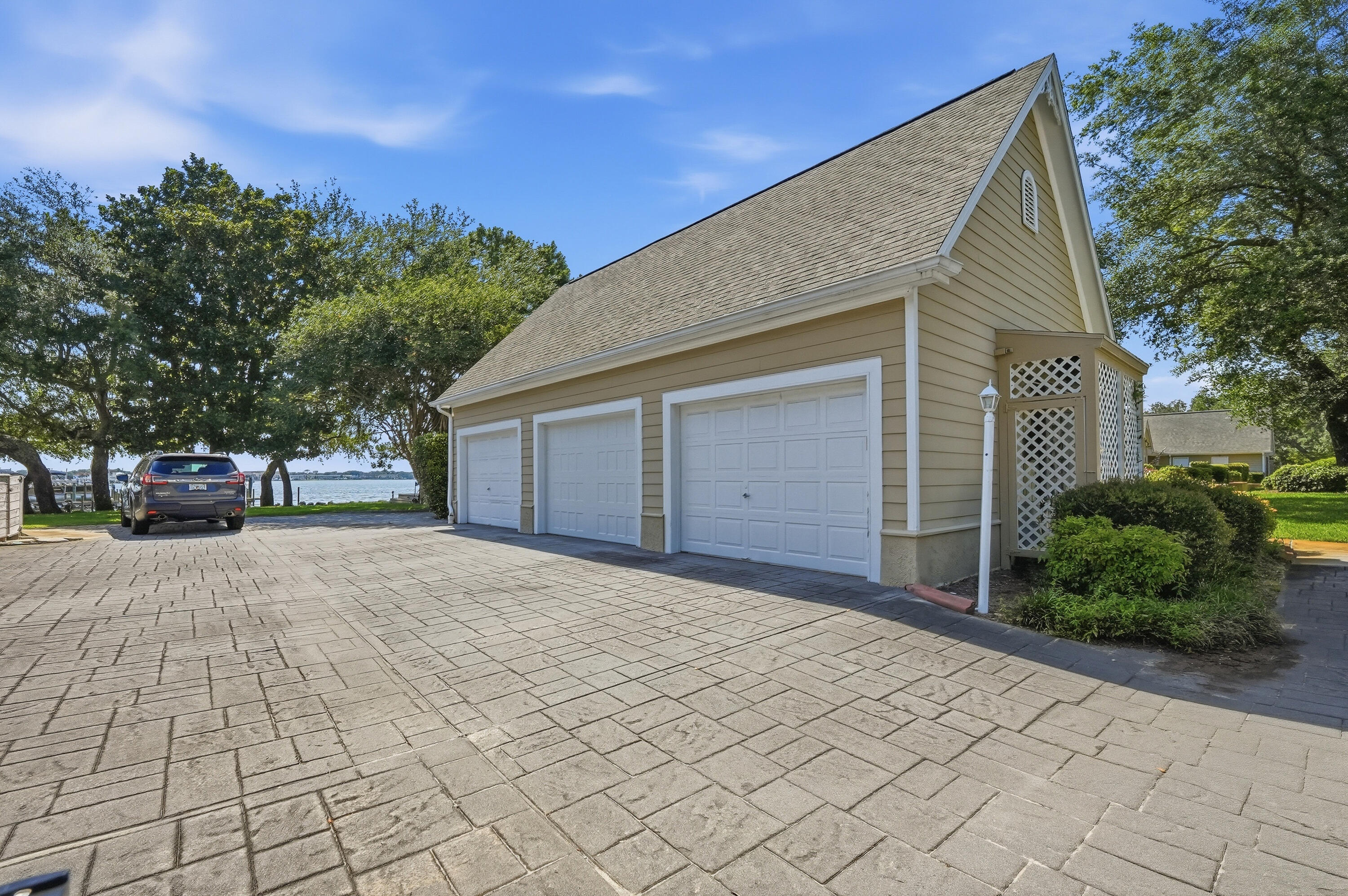 277 Shalimar Drive Shalimar FL 32579