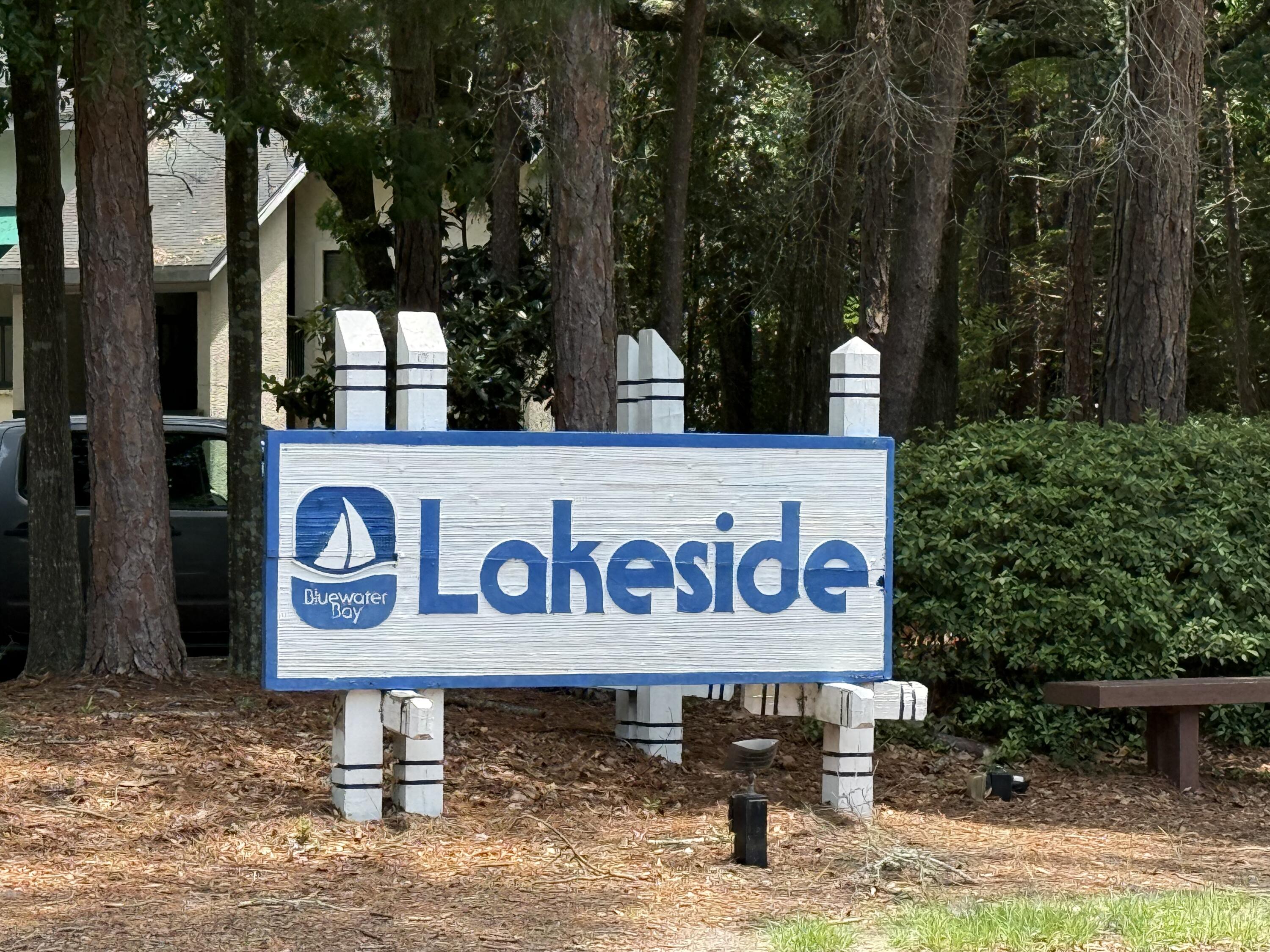 207 Southlake Court Niceville FL 32578